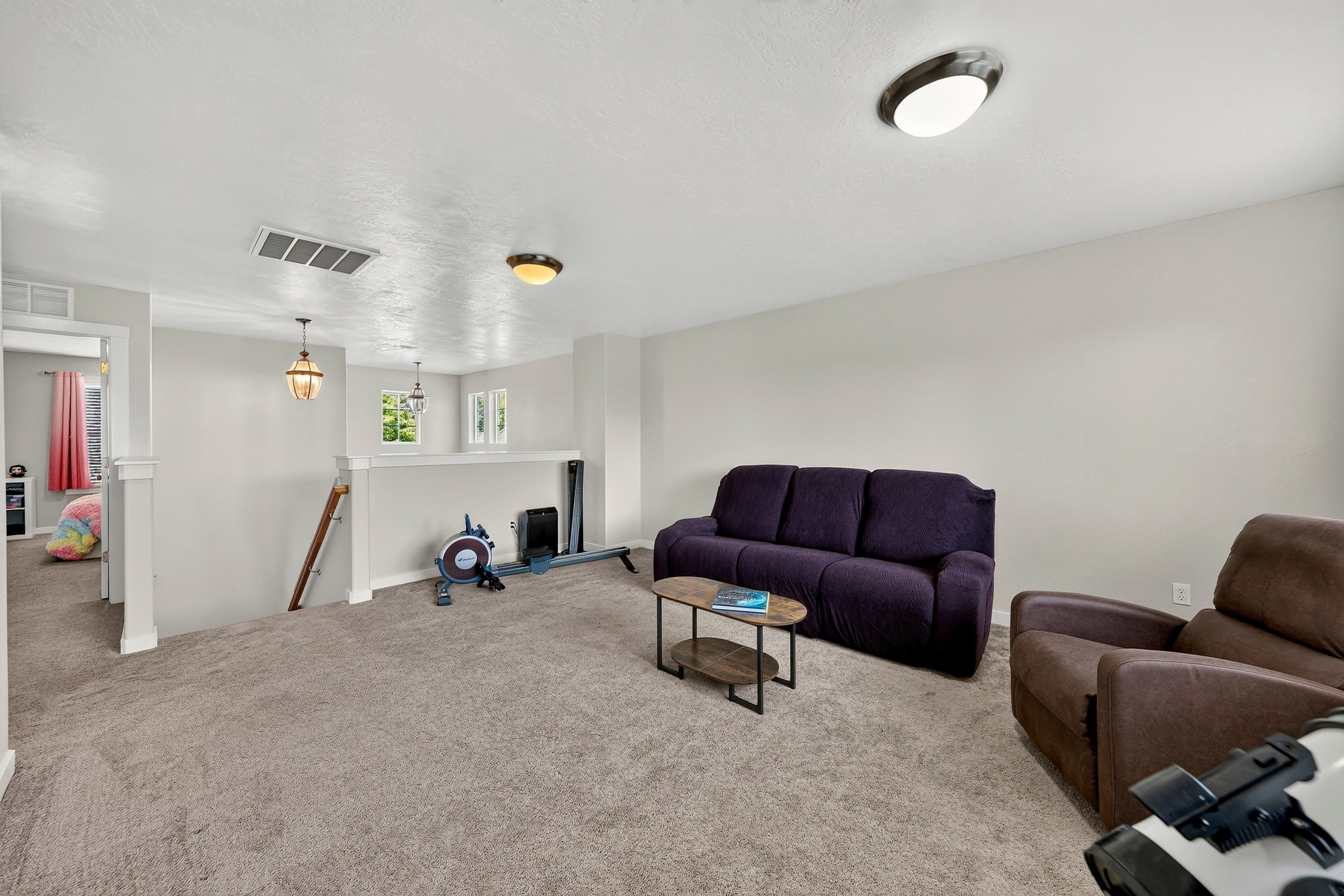 Private, Spacious and Exceptionally Located - 物件實景