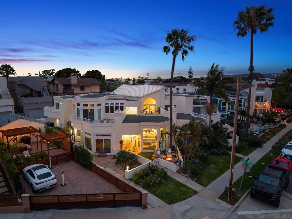 Sequoia St, San Diego, CA 92109 #1