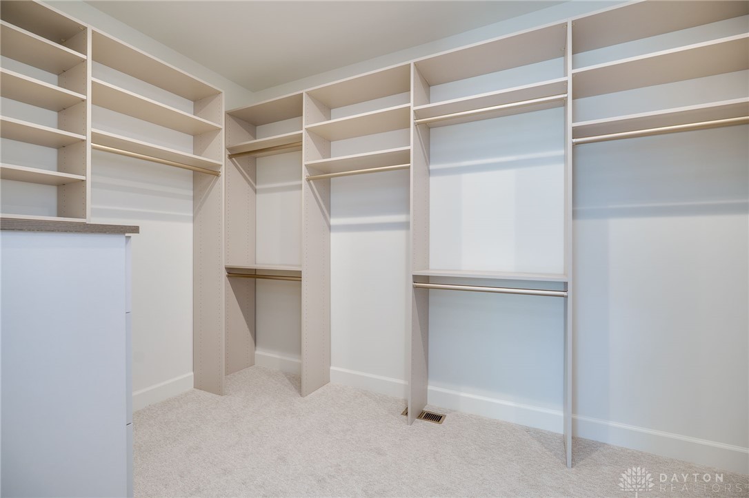 Washington Twp, Ohio, 45458, United States, 5 Bedrooms Bedrooms, ,5 BathroomsBathrooms,Residential,For Sale,1988352