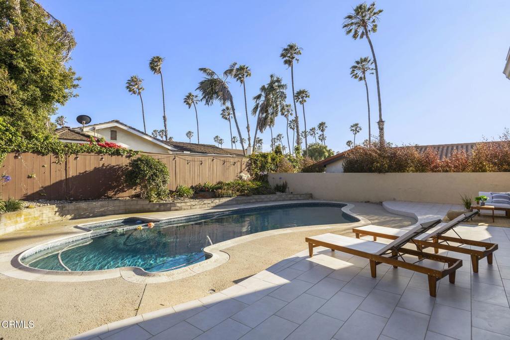 Ventura, California, 93001, United States, 4 Bedrooms Bedrooms, ,3 BathroomsBathrooms,Residential,For Sale,1979248