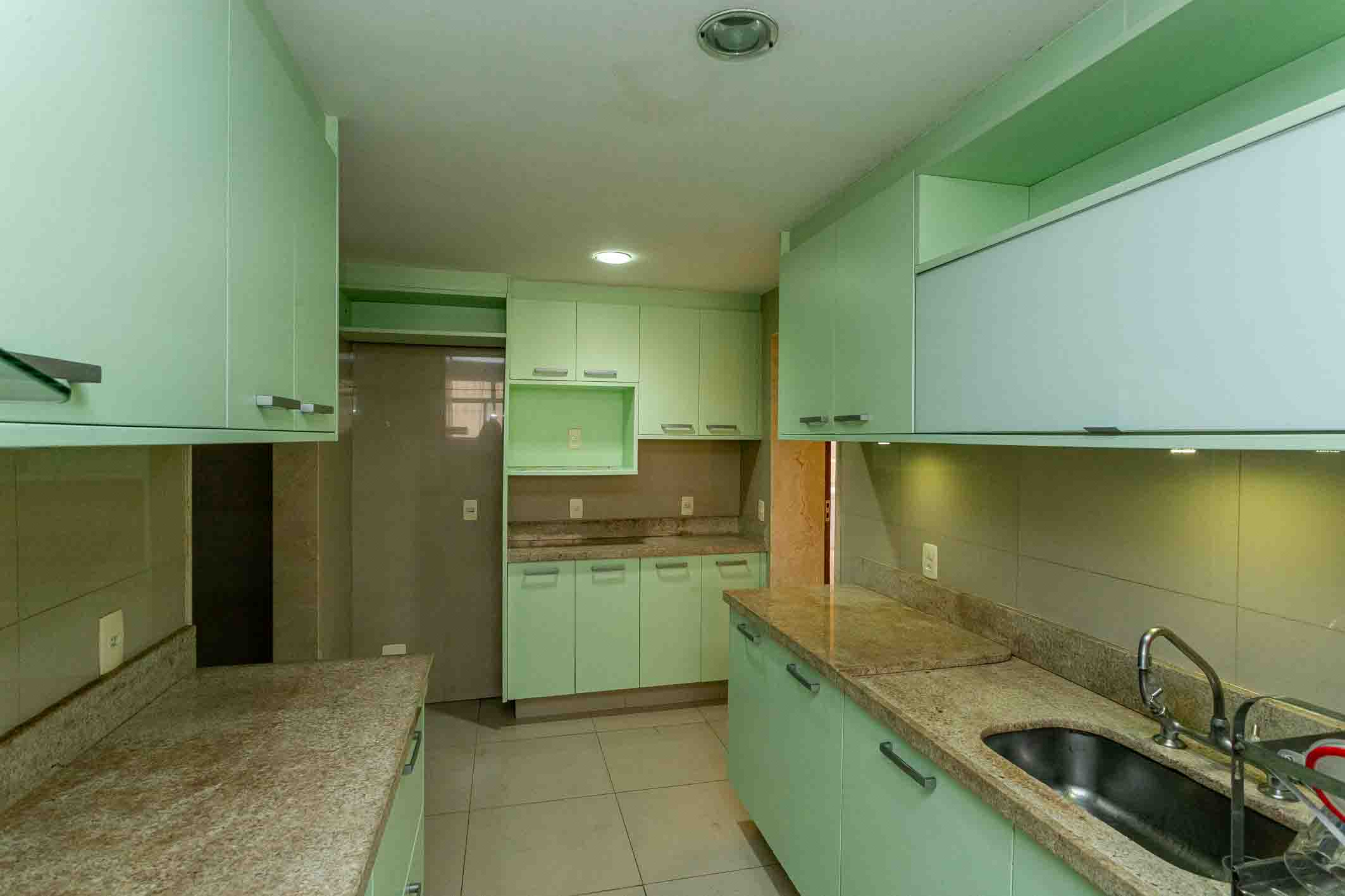  Apartment with Direct Ocean Views on Vieira Souto, Posto 10 - 物件實景