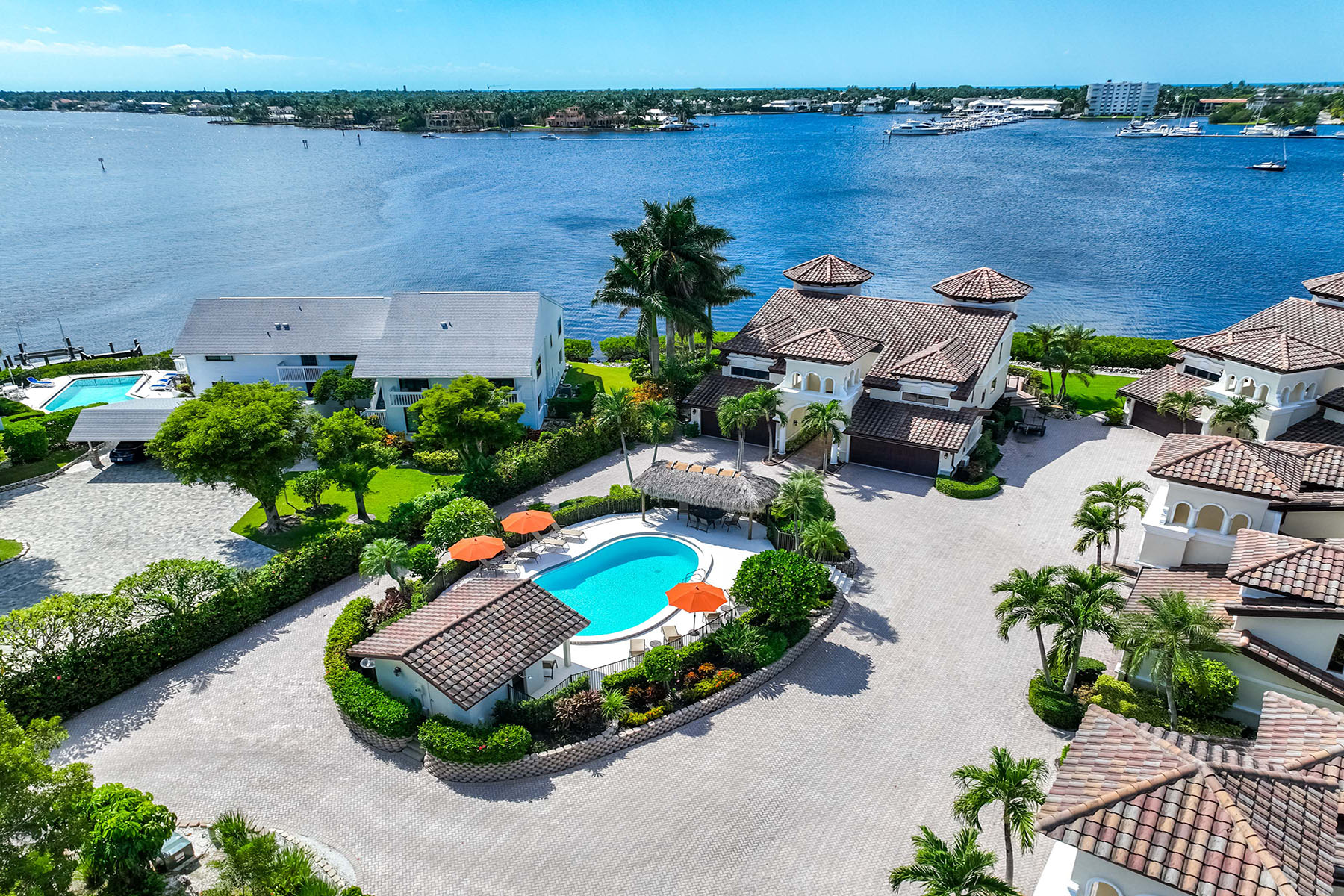  ROYAL HARBOR - BAYVIEW ESTATES - 物件實景
