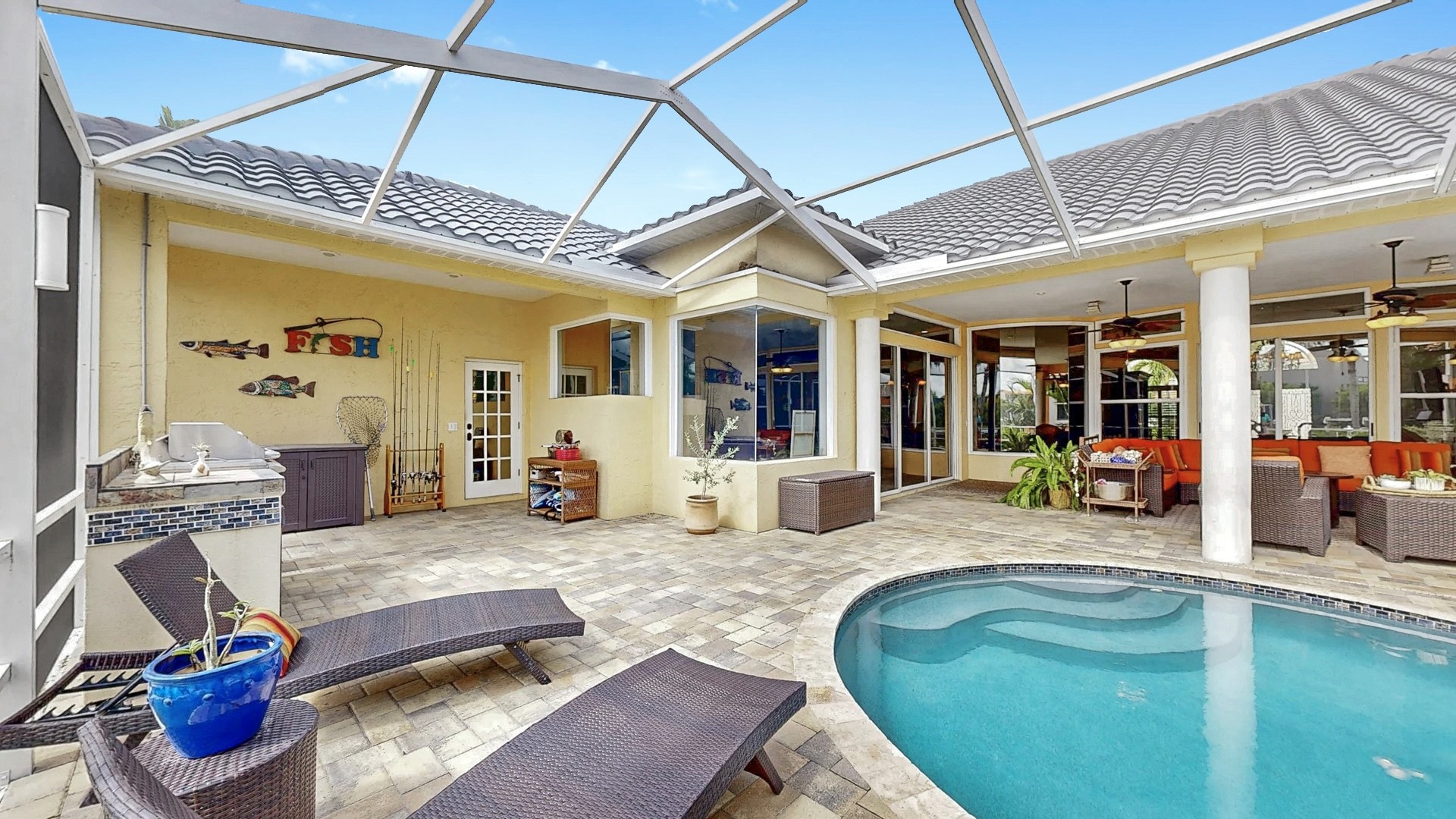 Apollo Beach, Florida, 33572, United States, 4 Bedrooms Bedrooms, ,4 BathroomsBathrooms,Residential,For Sale,1982499