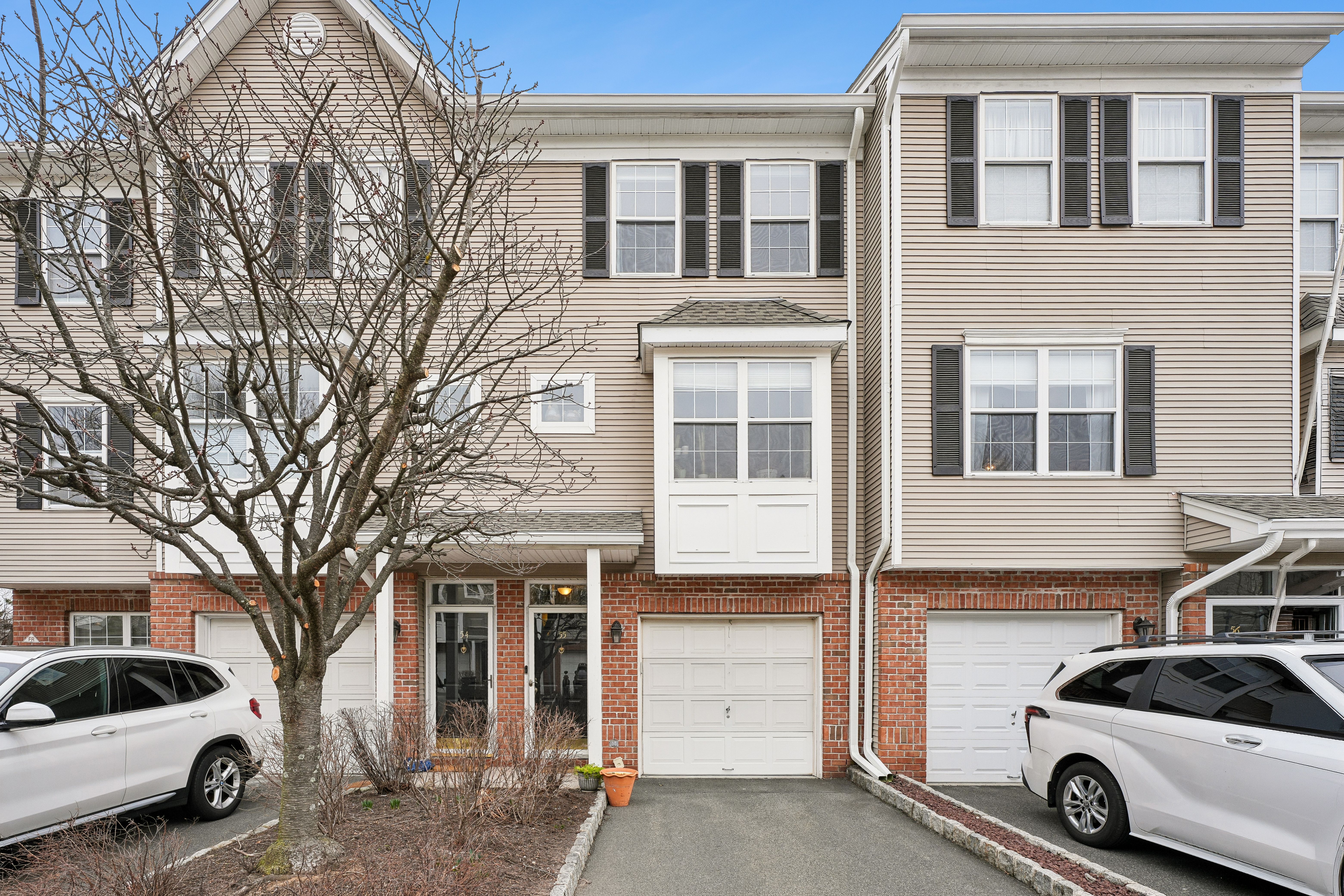  55 Greenbrook Drive, Bloomfield, NJ 07003 - 物件實景