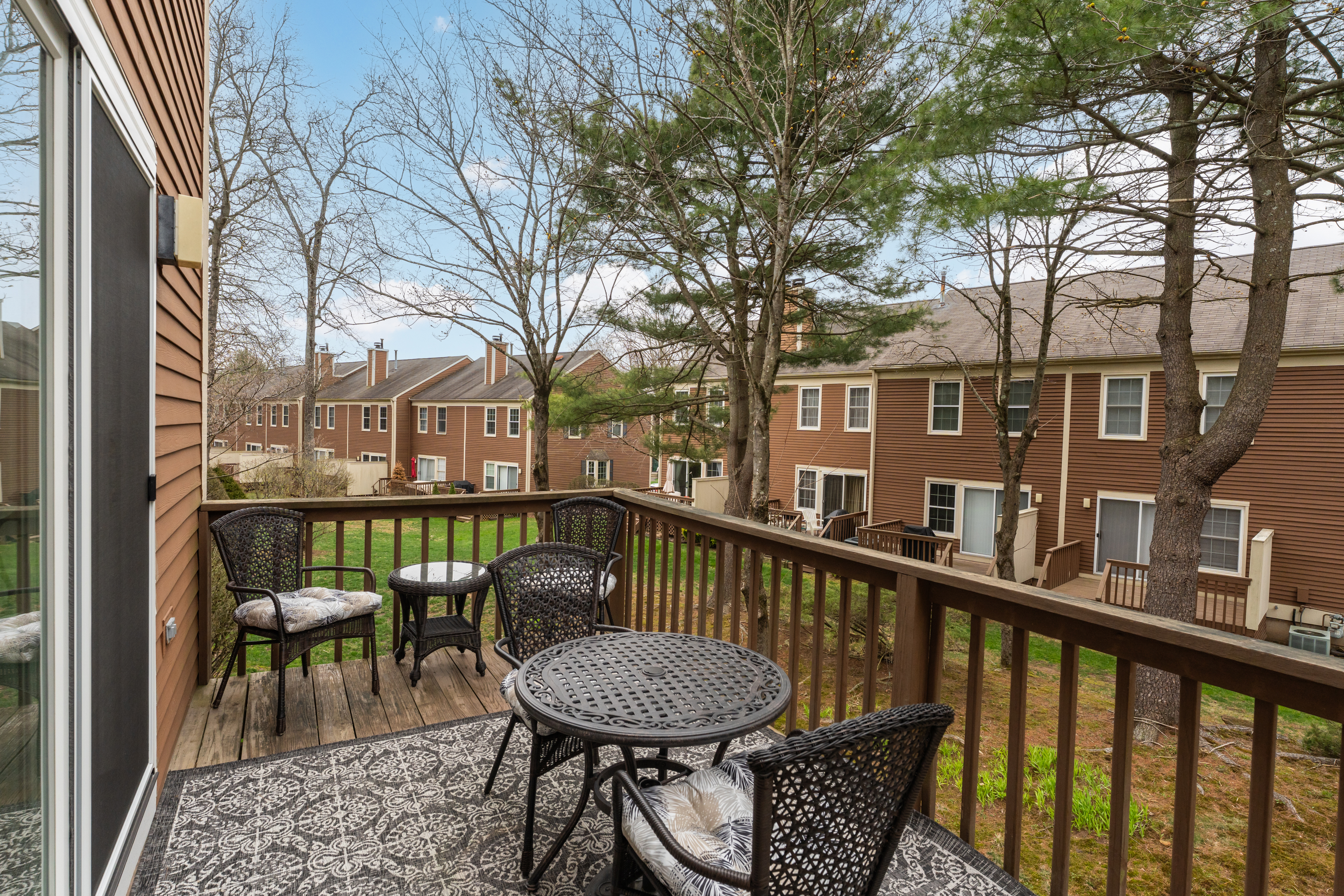  135 Foxbridge Village Road - 物件實景