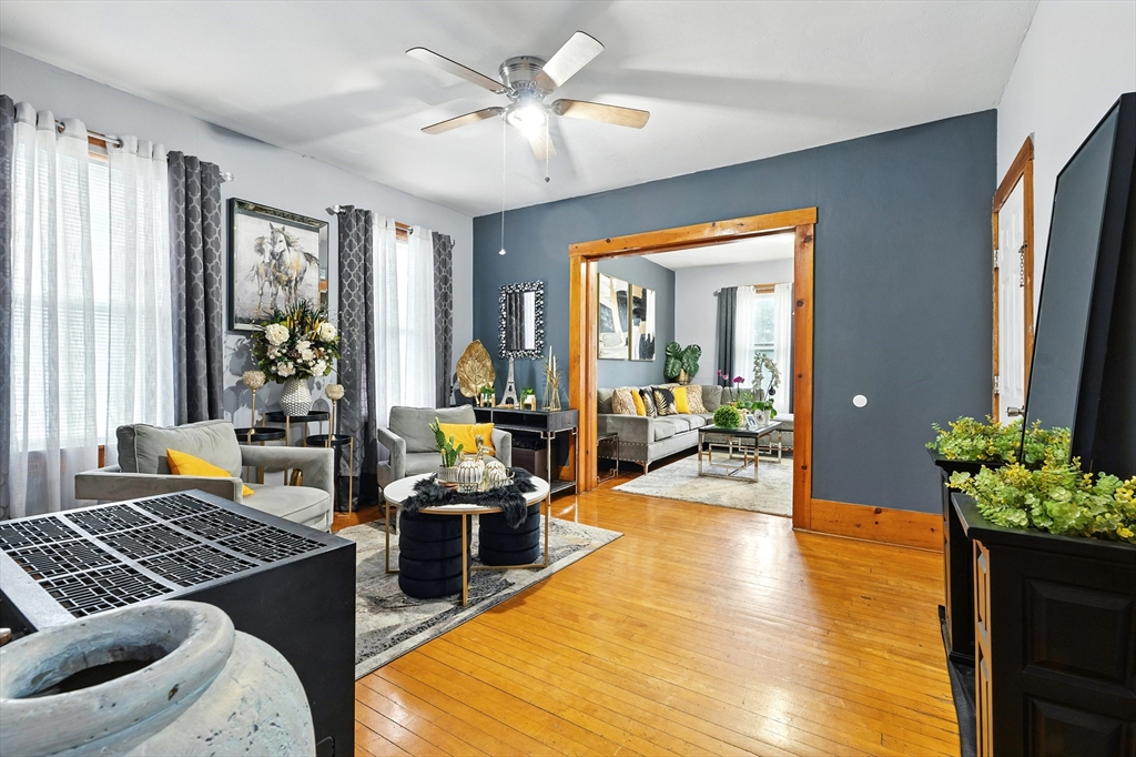 Worcester, Massachusetts, 01603, United States, 9 Bedrooms Bedrooms, ,3 BathroomsBathrooms,Residential,For Sale,1927945