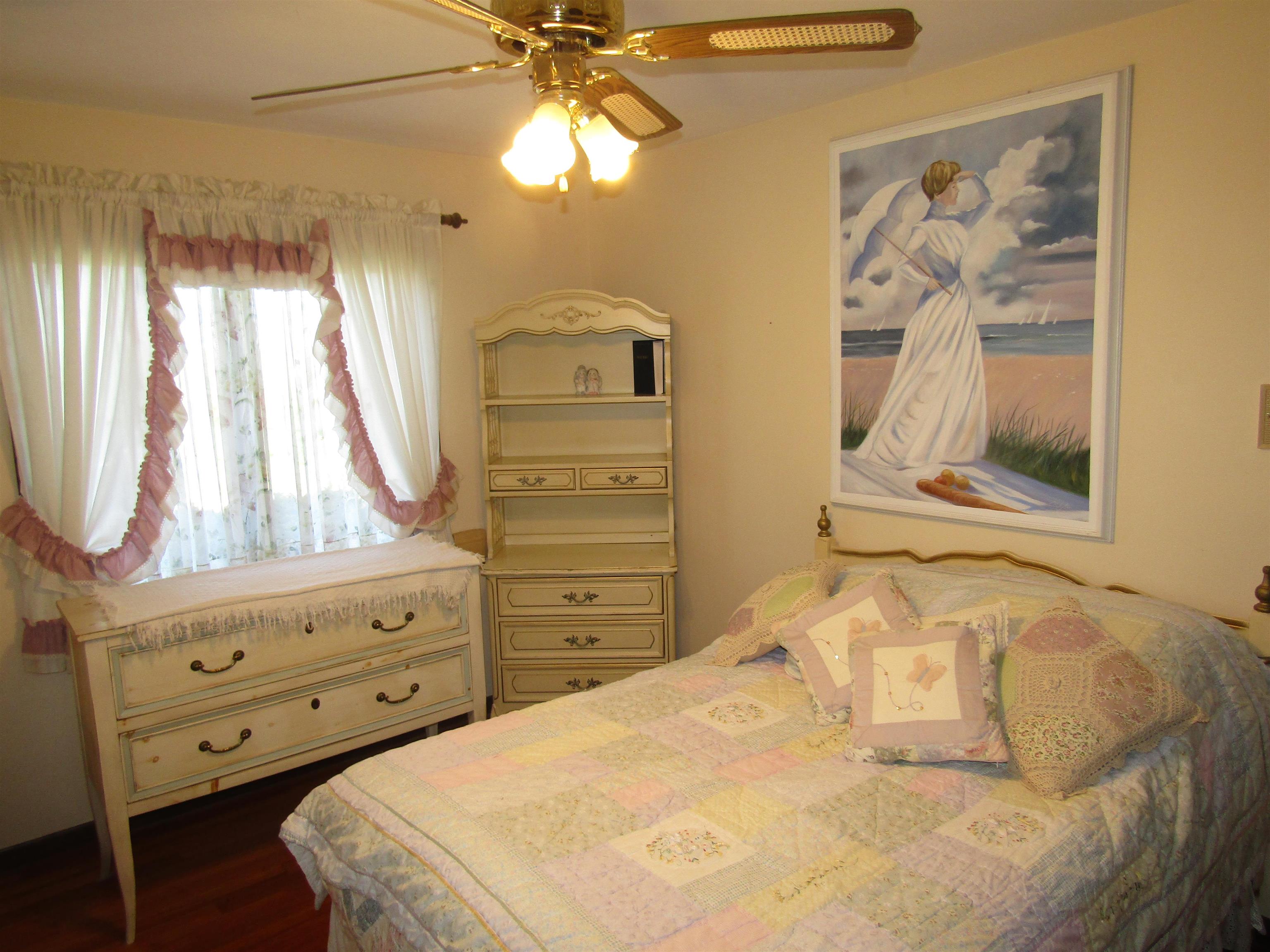 Beloit, Wisconsin, 53511, United States, 6 Bedrooms Bedrooms, ,5 BathroomsBathrooms,Residential,For Sale,1923330