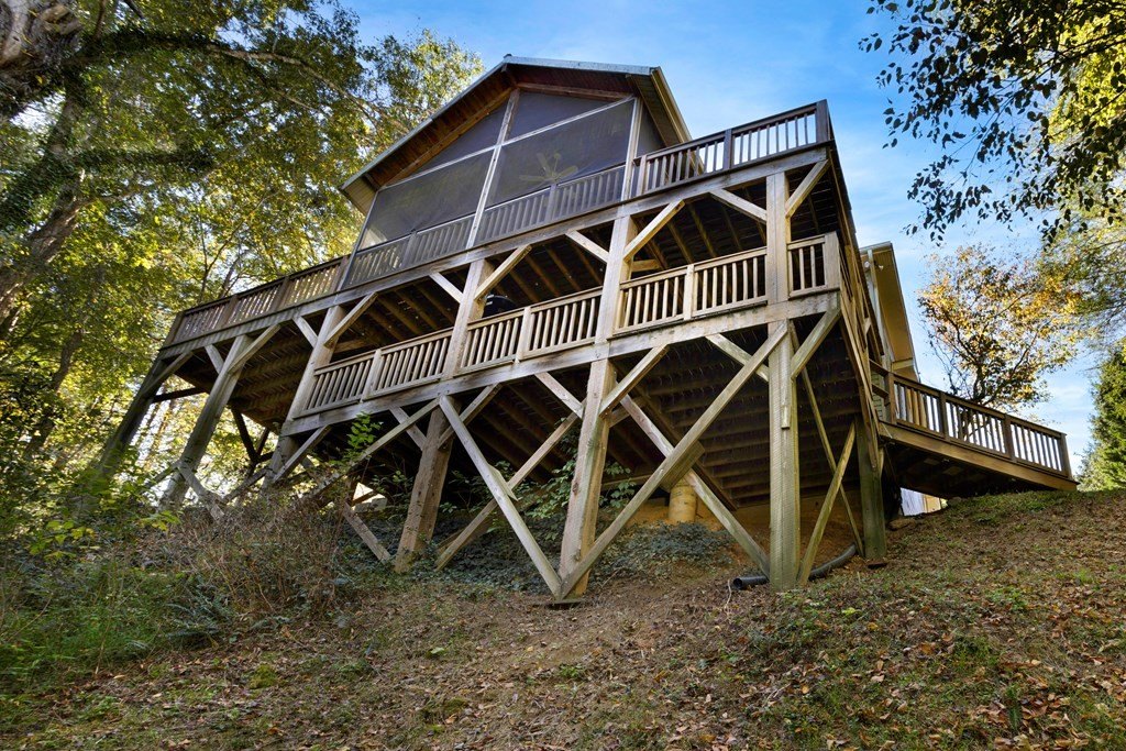 Hayesville, North Carolina, 28904, United States, 5 Bedrooms Bedrooms, ,4 BathroomsBathrooms,Residential,For Sale,1936874