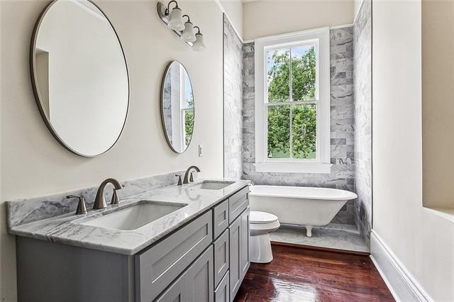 New Orleans, Louisiana, 70119, United States, 3 Bedrooms Bedrooms, ,3 BathroomsBathrooms,Residential,For Sale,1872154