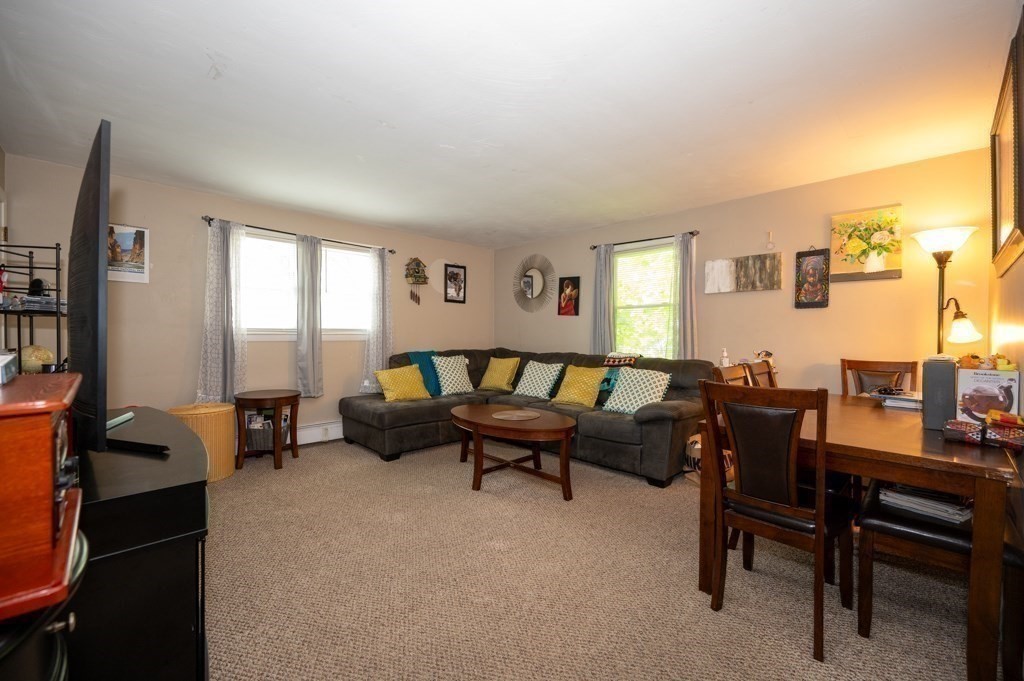 Worcester, Massachusetts, 01602, United States, 6 Bedrooms Bedrooms, ,2 BathroomsBathrooms,Residential,For Sale,1949815