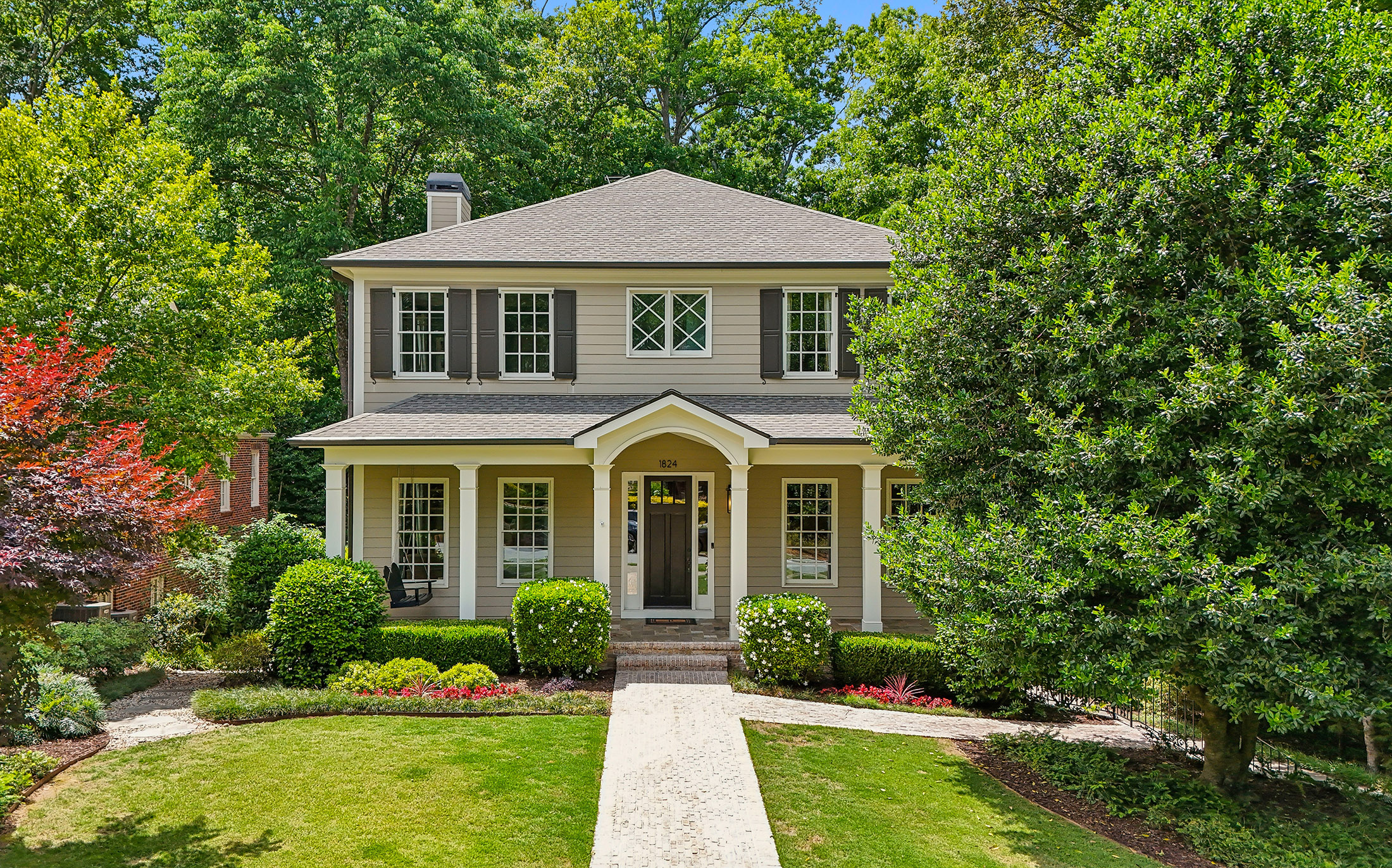  Stunning Custom-Built Residence in Sought-After Morningside - 物件實景