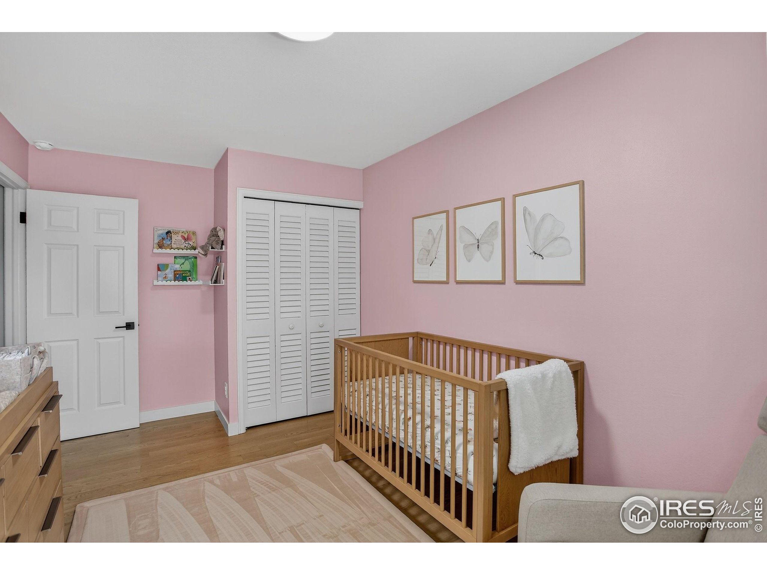 Louisville, Colorado, 80027, United States, 3 Bedrooms Bedrooms, ,2 BathroomsBathrooms,Residential,For Sale,1938542
