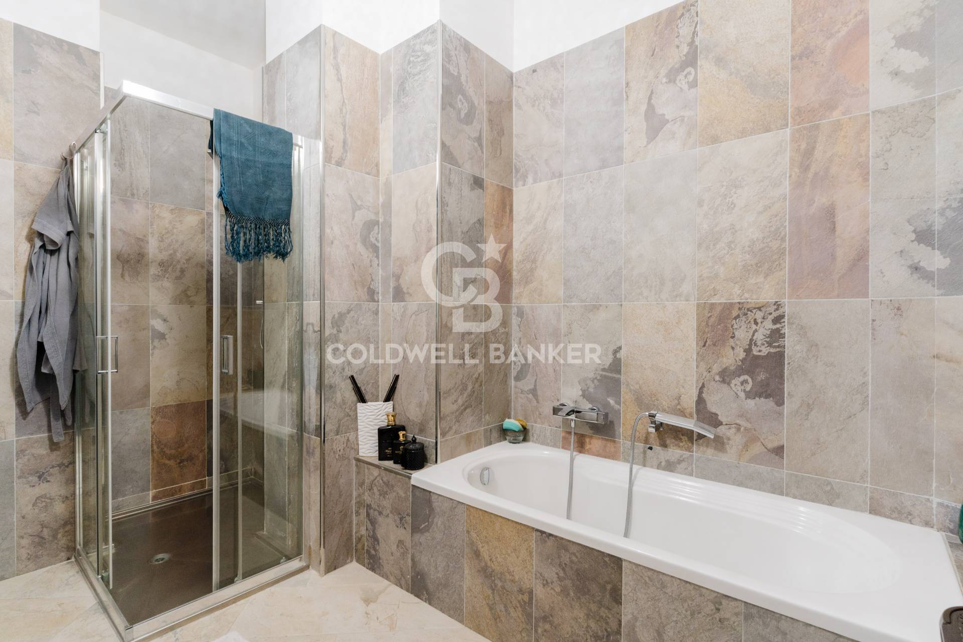 Ruvo di Puglia, Bari, 70037, IT, 4 Bedrooms Bedrooms, ,3 BathroomsBathrooms,Residential,For Sale,1987769