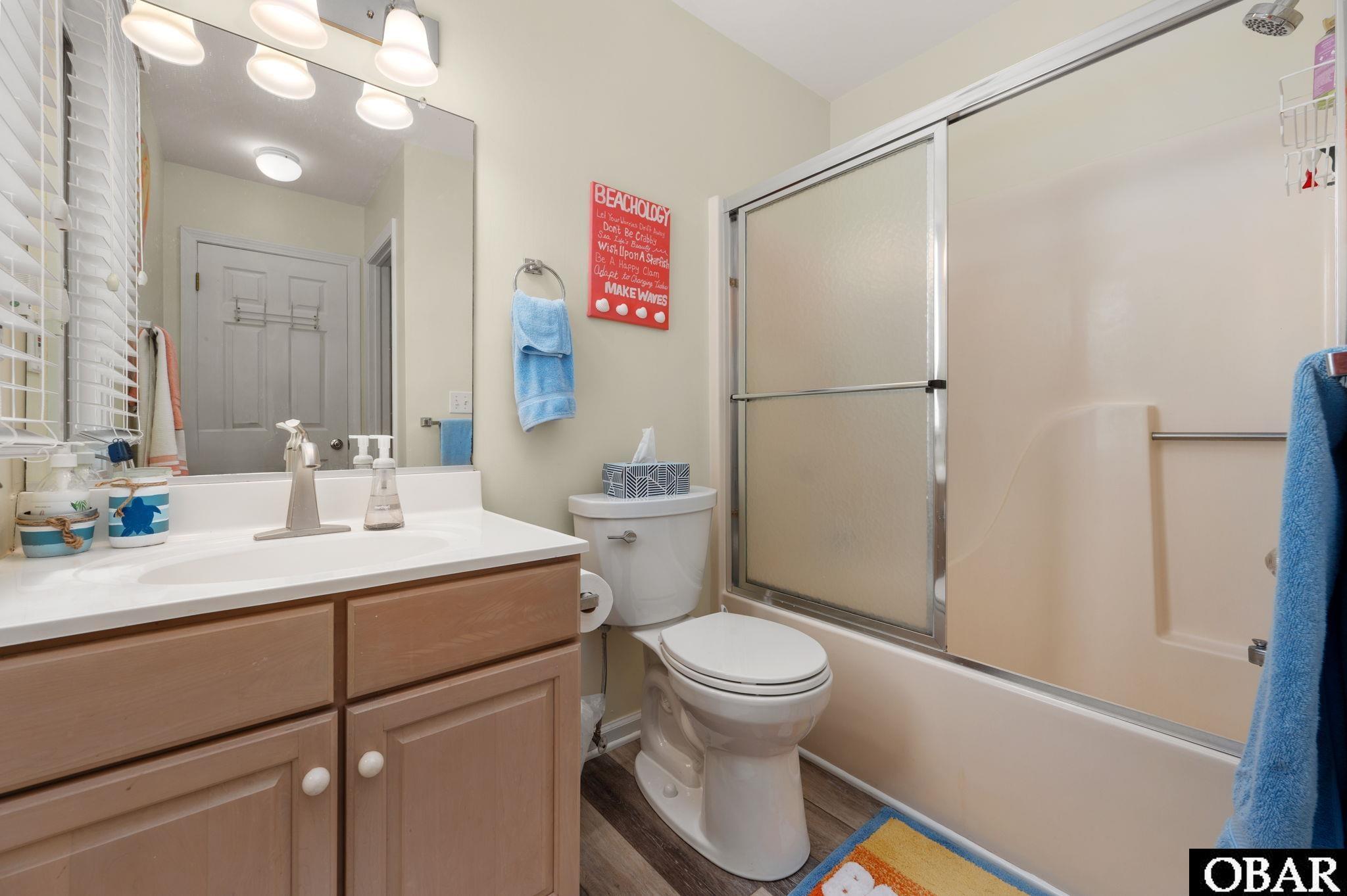 Manteo, North Carolina, 27954, United States, 3 Bedrooms Bedrooms, ,4 BathroomsBathrooms,Residential,For Sale,1908683