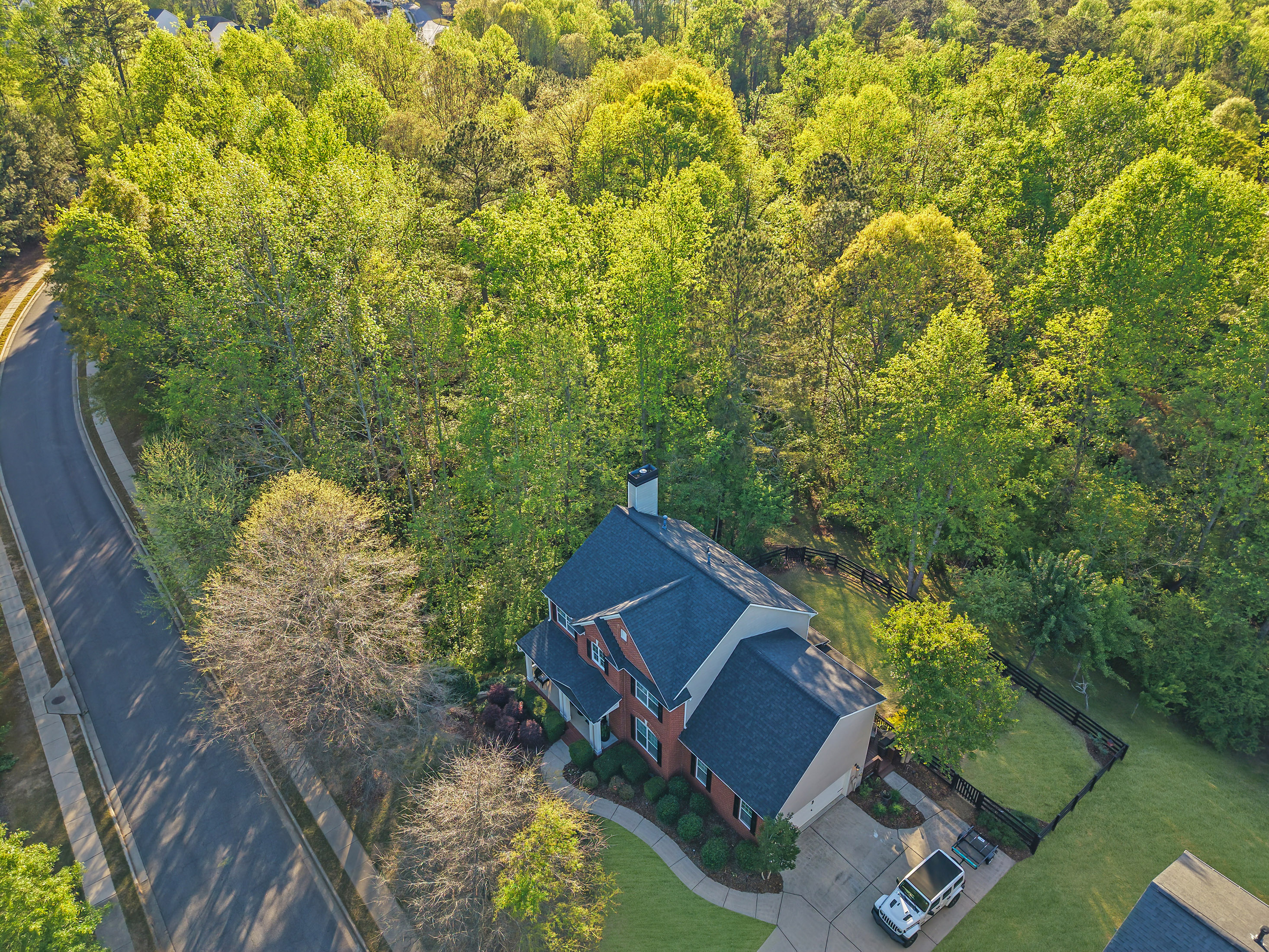  Classic Beauty in Amenity-rich Parkstone Community - 物件實景