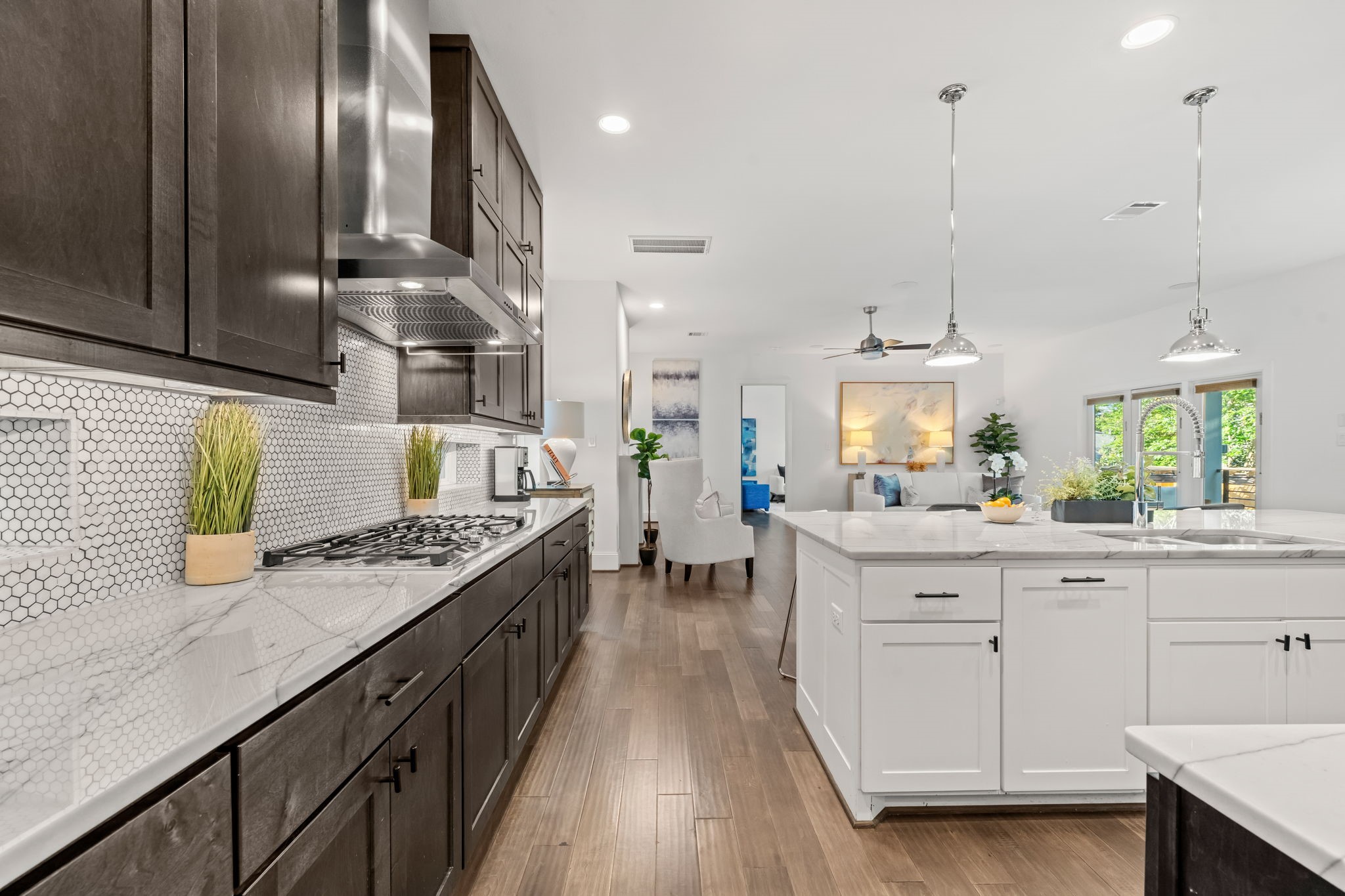  4534 Mimosa Drive - 物件實景