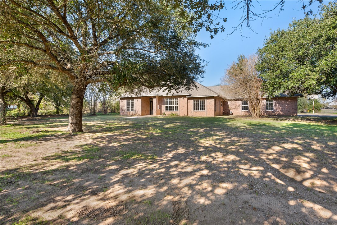Franklin, Texas, 77856, United States, 4 Bedrooms Bedrooms, ,3 BathroomsBathrooms,Residential,For Sale,2005456