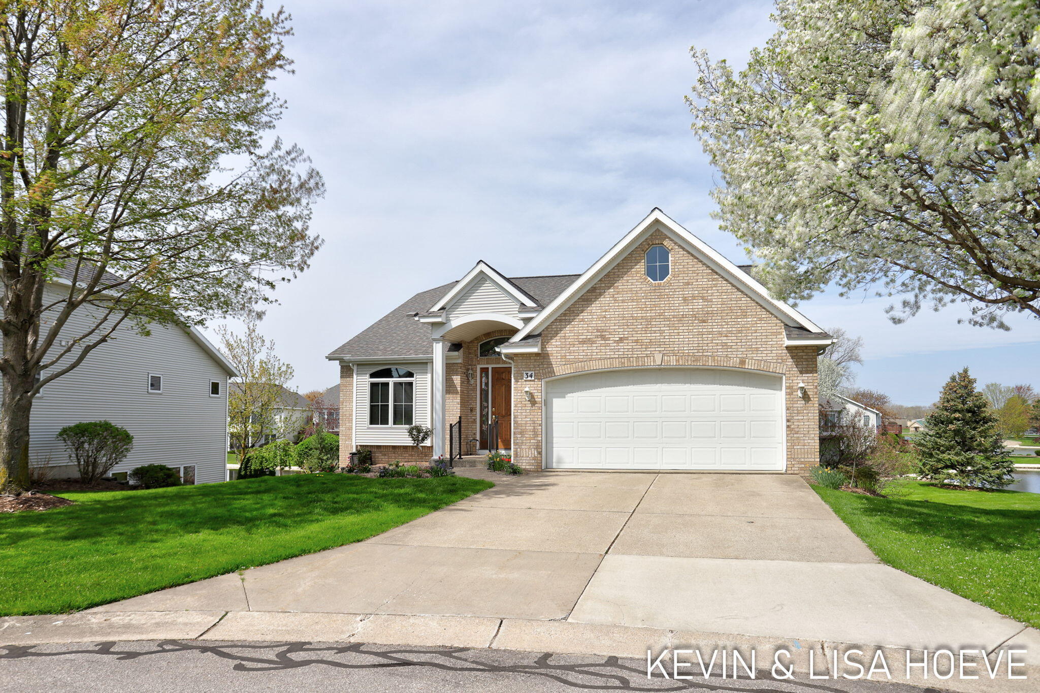 Zeeland, Michigan, 49464, United States, 3 Bedrooms Bedrooms, ,4 BathroomsBathrooms,Residential,For Sale,1794959