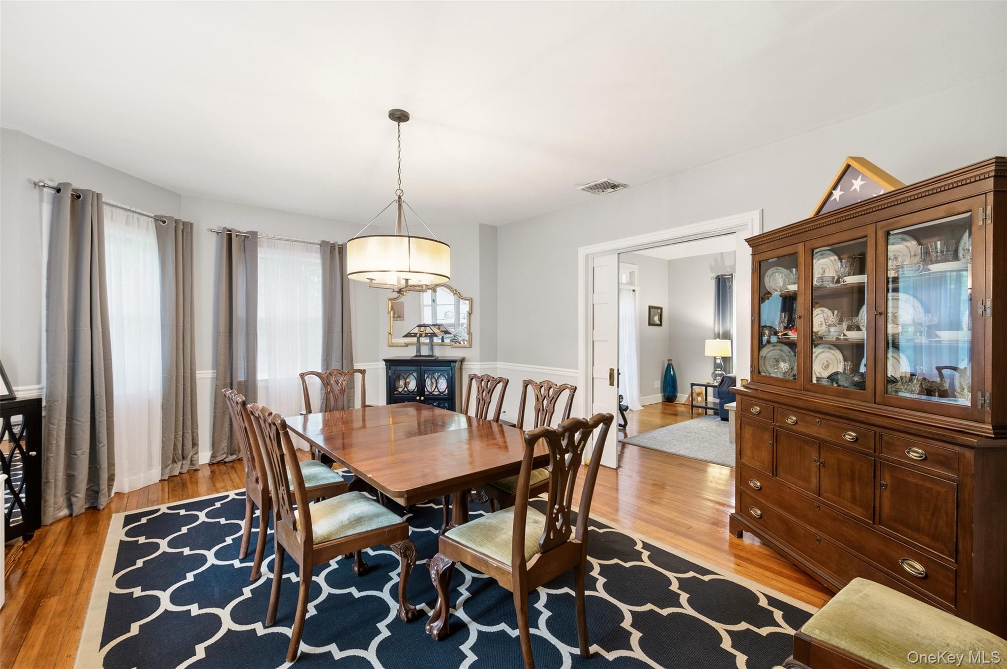 863 Lake Road, Huntington, NY, 11743 - 物件實景