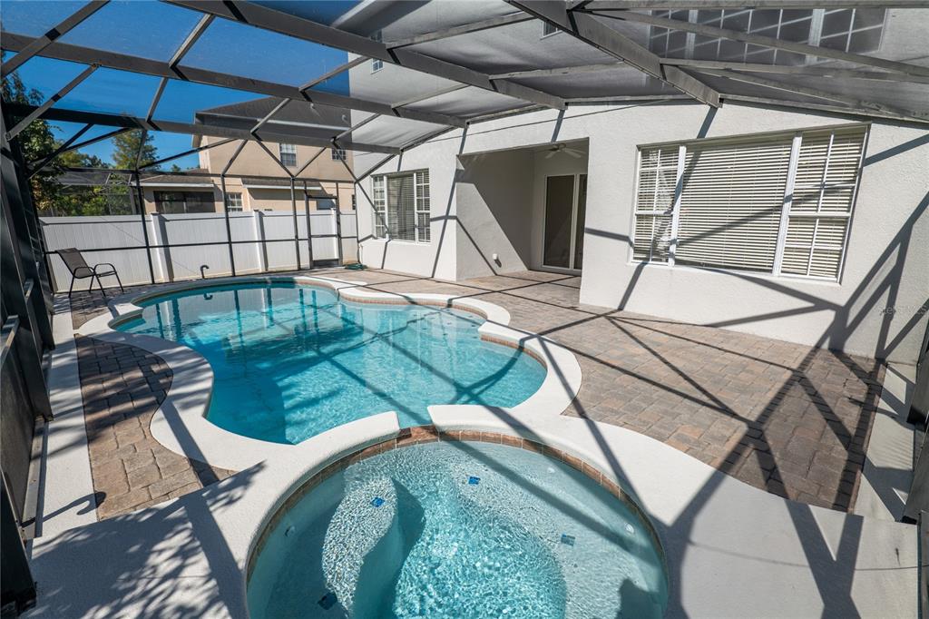 Orlando, Florida, 32824, United States, 5 Bedrooms Bedrooms, ,4 BathroomsBathrooms,Residential,For Sale,1988191