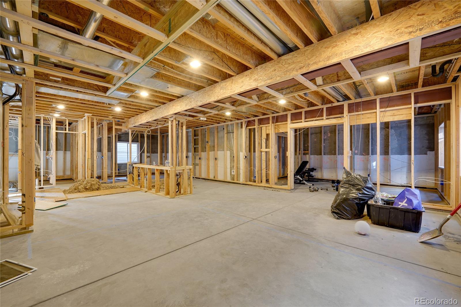 Commerce City, Colorado, 80022, United States, 3 Bedrooms Bedrooms, ,2 BathroomsBathrooms,Residential,For Sale,1997456