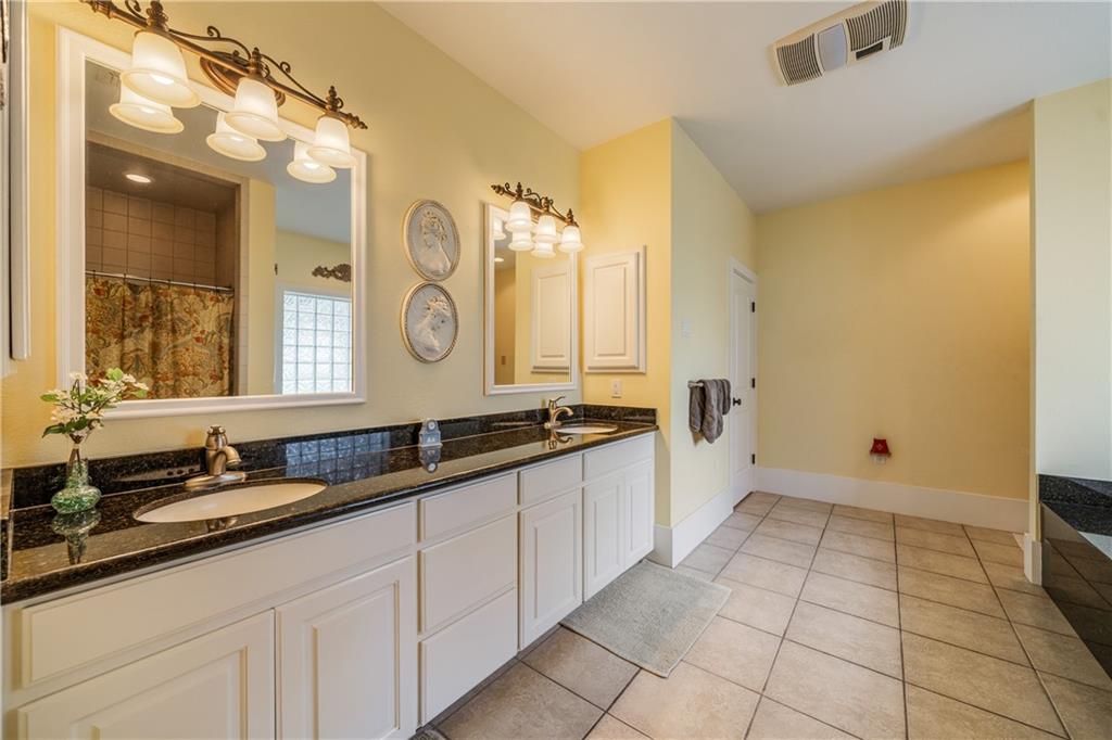Riviera, Texas, 78379, United States, 3 Bedrooms Bedrooms, ,3 BathroomsBathrooms,Residential,For Sale,1857810