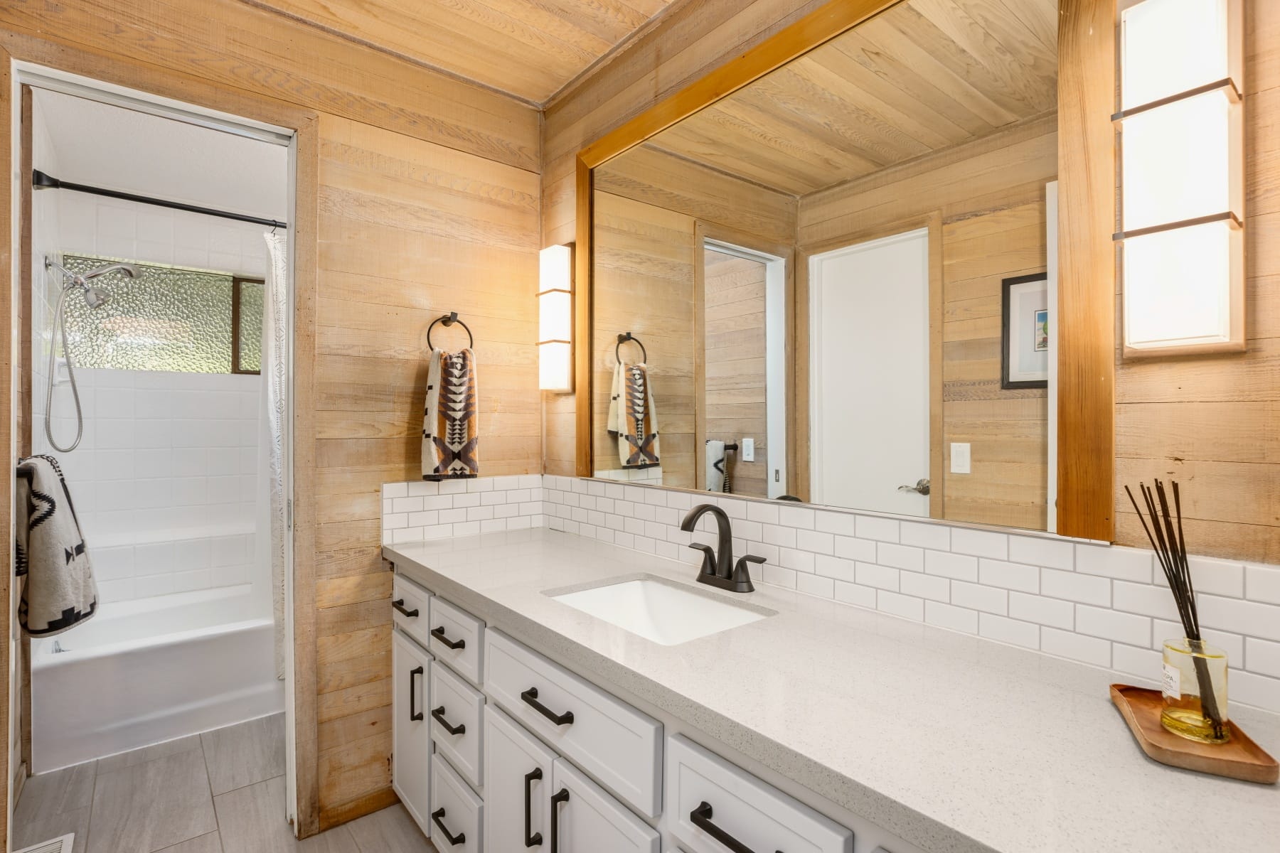  5833 SW LANE CT Portland, OR 97221 - 物件實景