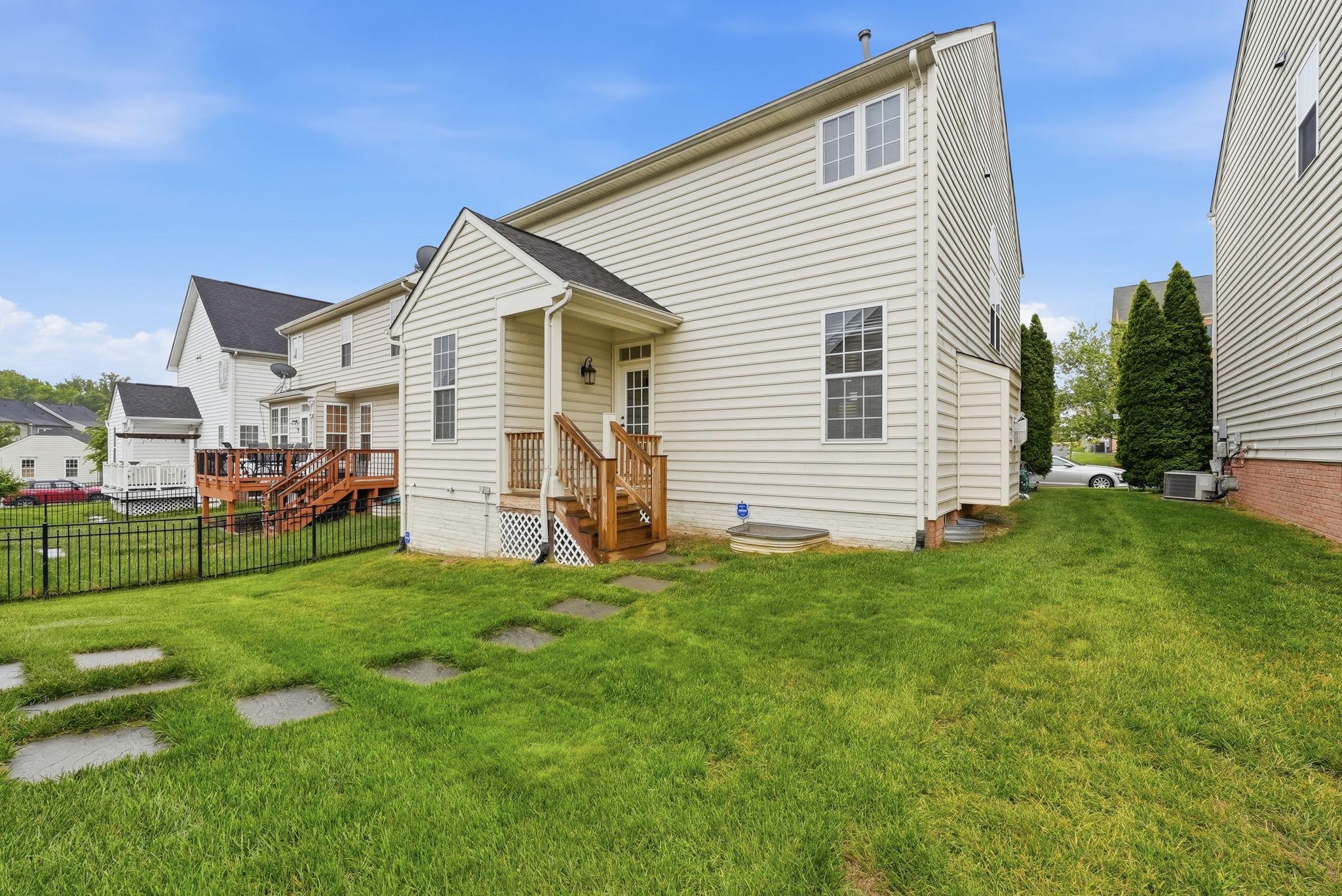 Woodbridge, Virginia, 22191, United States, 3 Bedrooms Bedrooms, ,3 BathroomsBathrooms,Residential,For Sale,2049196