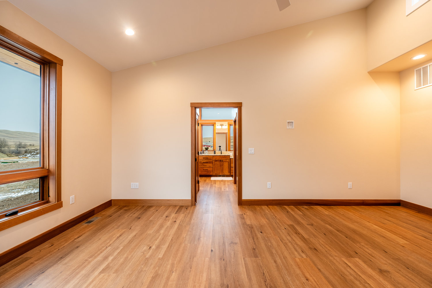 Sheridan, Wyoming, 82801, United States, 4 Bedrooms Bedrooms, ,4 BathroomsBathrooms,Residential,For Sale,1984212