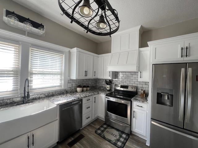 Andalusia, Alabama, 36421, United States, 6 Bedrooms Bedrooms, ,4 BathroomsBathrooms,Residential,For Sale,1793704