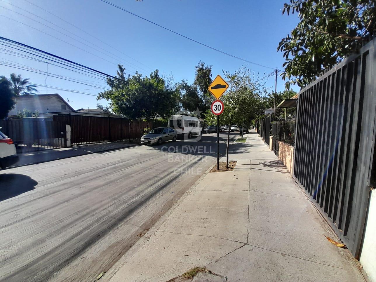 La Reina, Chile, 3 Bedrooms Bedrooms, ,2 BathroomsBathrooms,Residential,For Sale,1713161