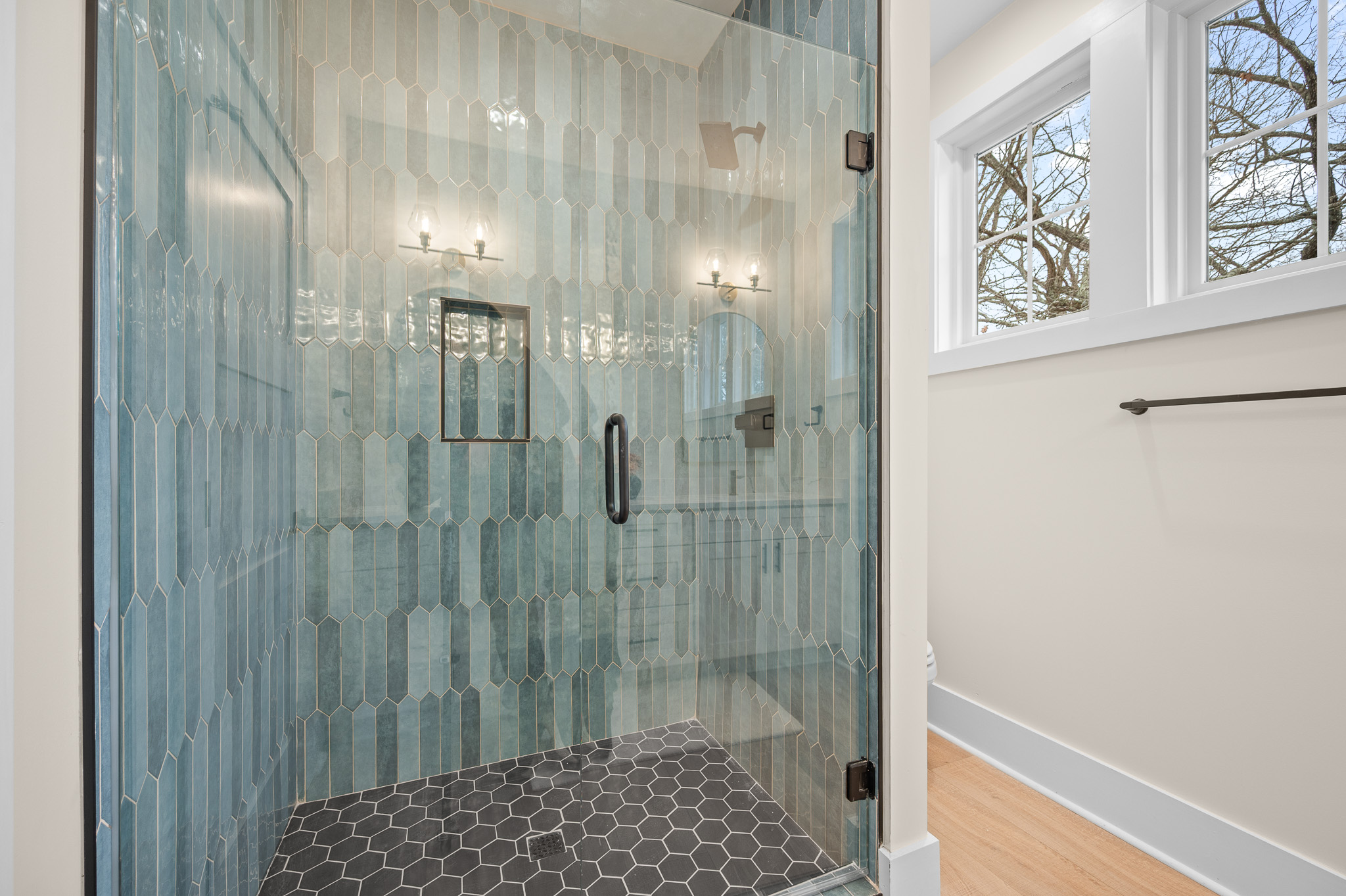 Goode, Virginia, 24556, United States, 3 Bedrooms Bedrooms, ,3 BathroomsBathrooms,Residential,For Sale,2005449