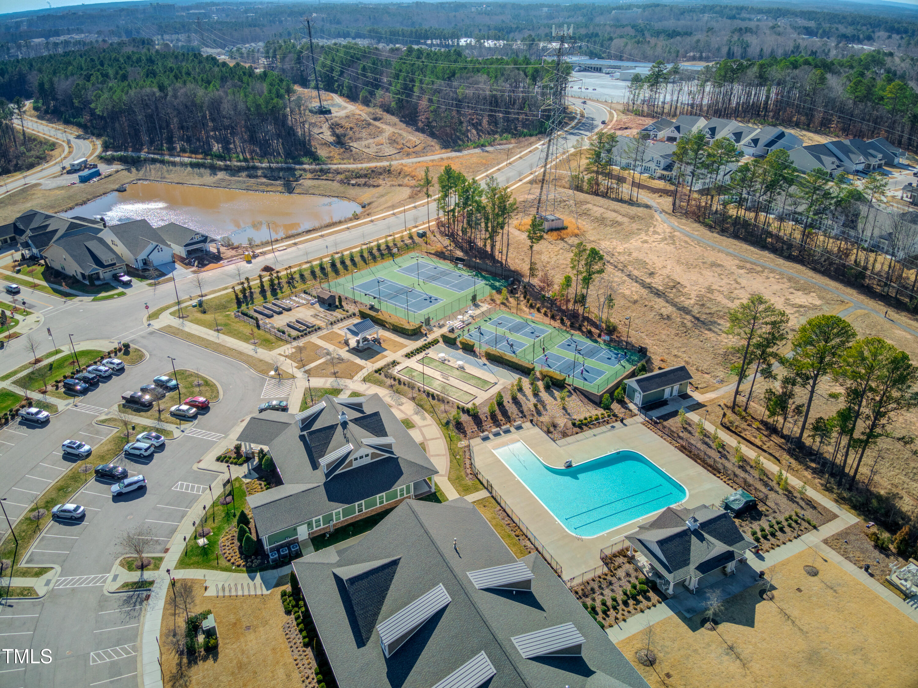 Durham, North Carolina, 27703, United States, 2 Bedrooms Bedrooms, ,2 BathroomsBathrooms,Residential,For Sale,1882419