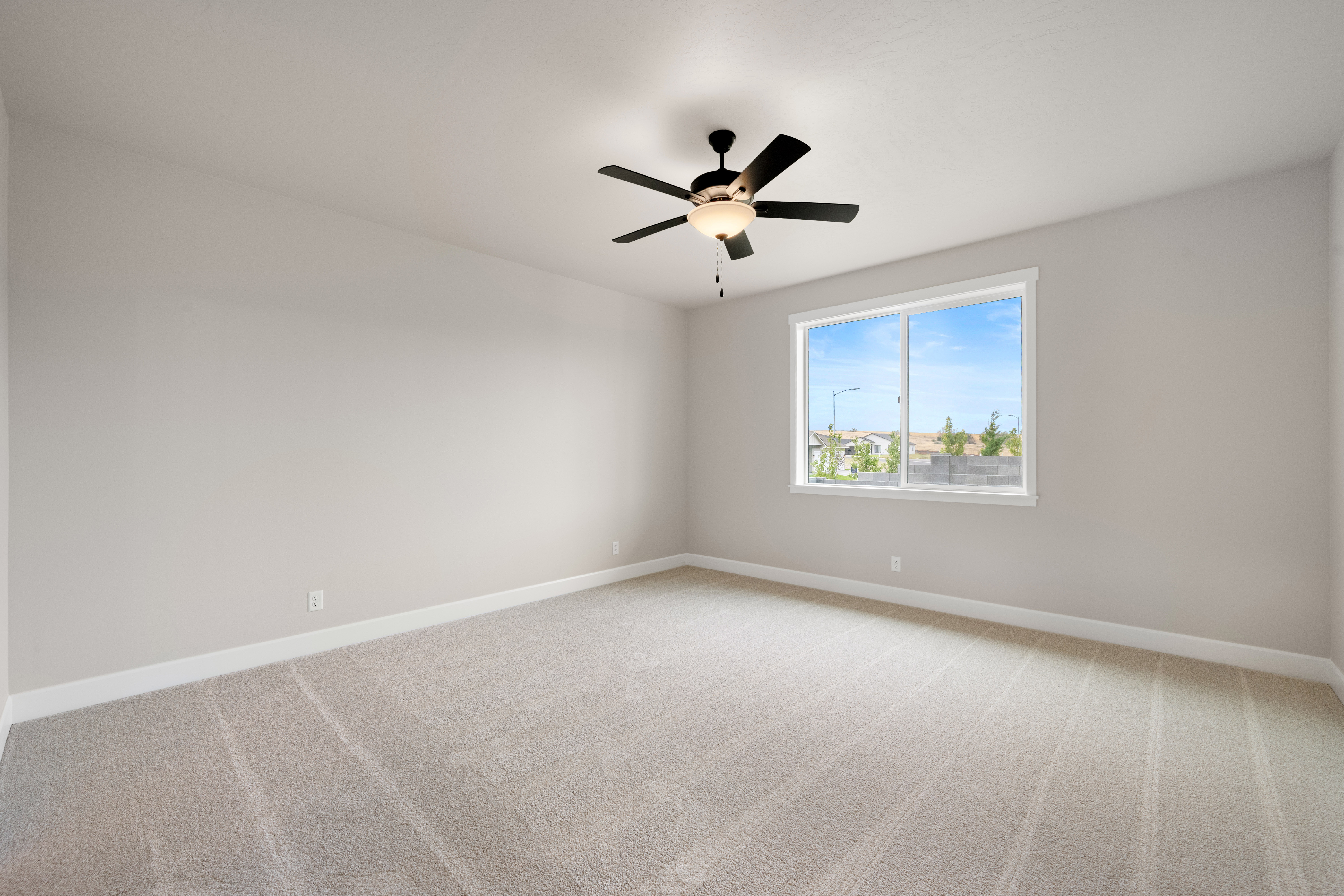  Incredible Floor Plan, Corner Lot & Fully Fenced - 物件實景