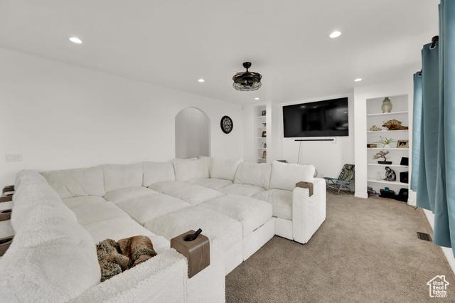 Eagle Mountain, Utah, 84005, United States, 6 Bedrooms Bedrooms, ,6 BathroomsBathrooms,Residential,For Sale,1904525