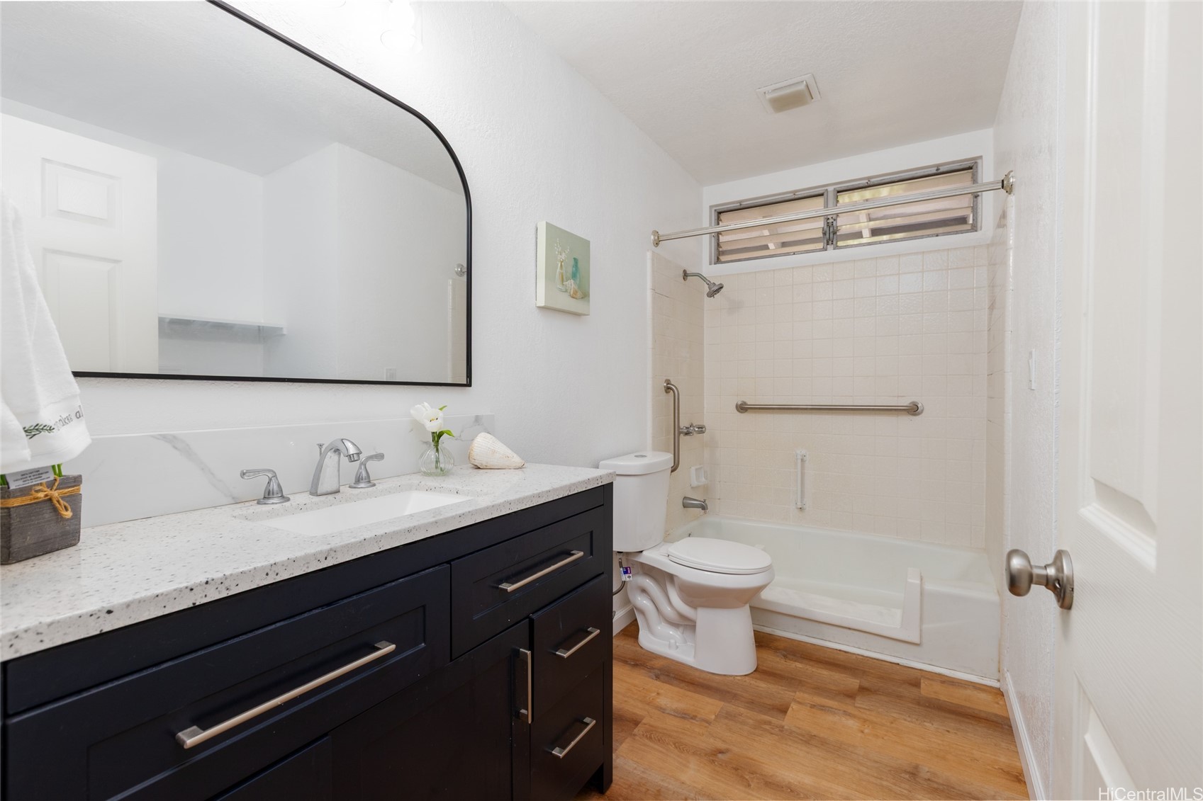 Mililani, Hawaii, 96789, United States, 4 Bedrooms Bedrooms, ,2 BathroomsBathrooms,Residential,For Sale,1949626