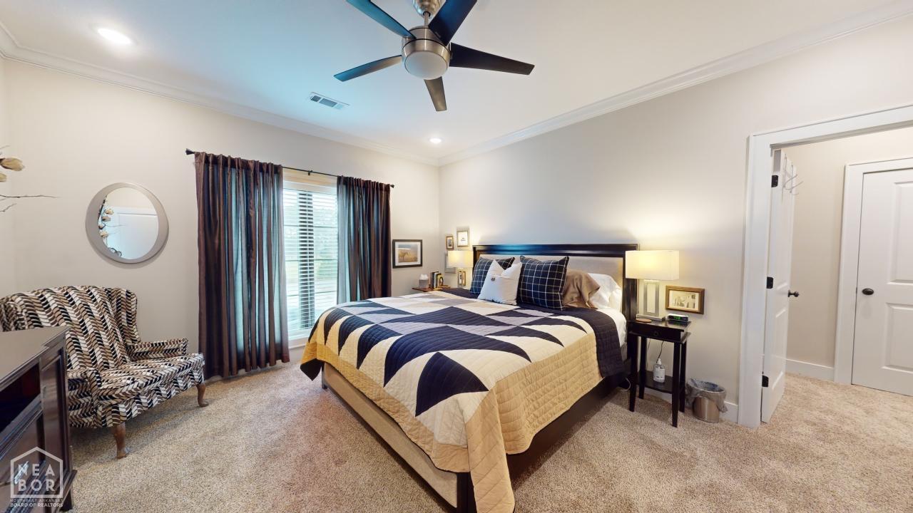 Jonesboro, Arkansas, 72405, United States, 5 Bedrooms Bedrooms, ,5 BathroomsBathrooms,Residential,For Sale,1983308