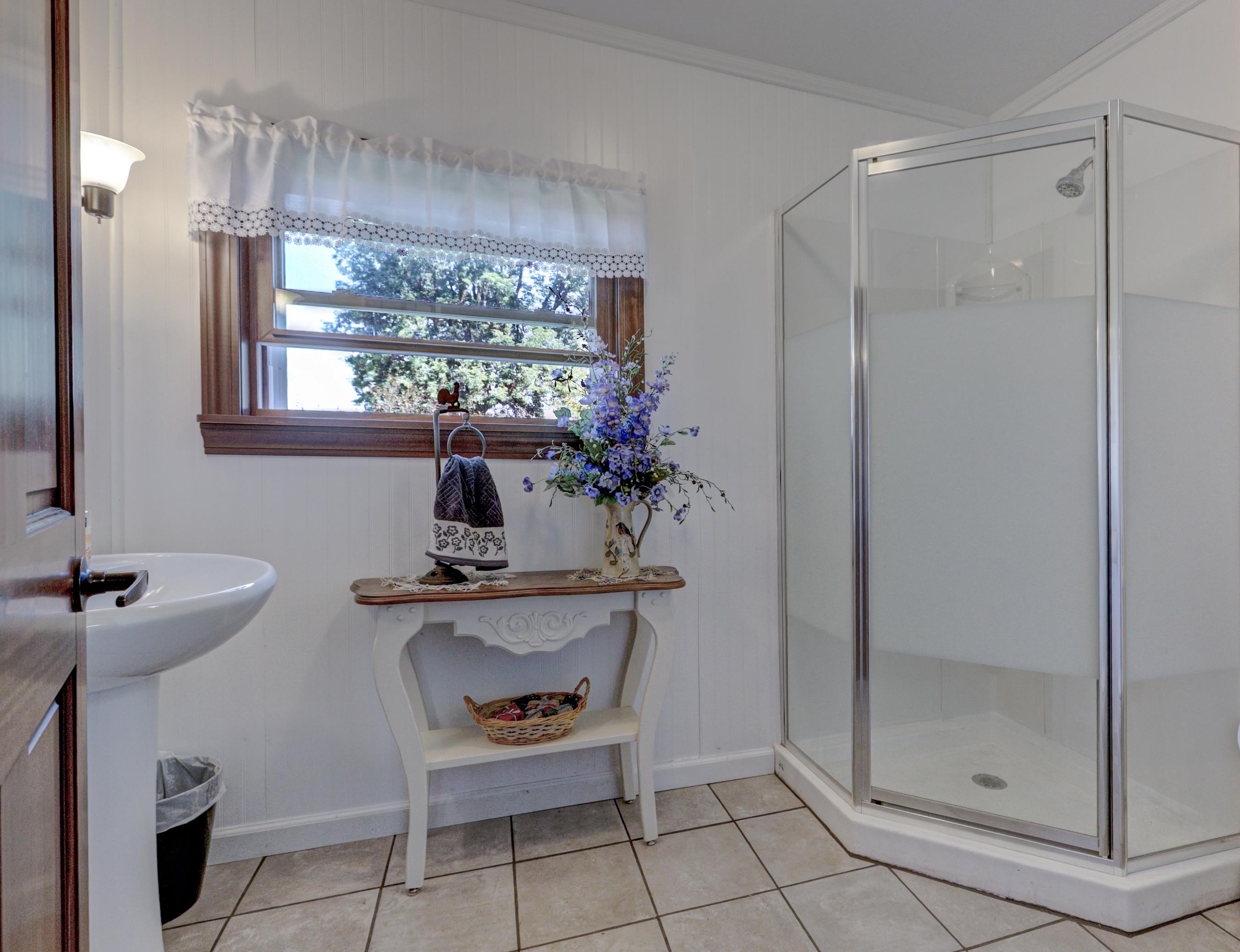 Bonduel, Wisconsin, 54107, United States, 4 Bedrooms Bedrooms, ,1 BathroomBathrooms,Residential,For Sale,1937889