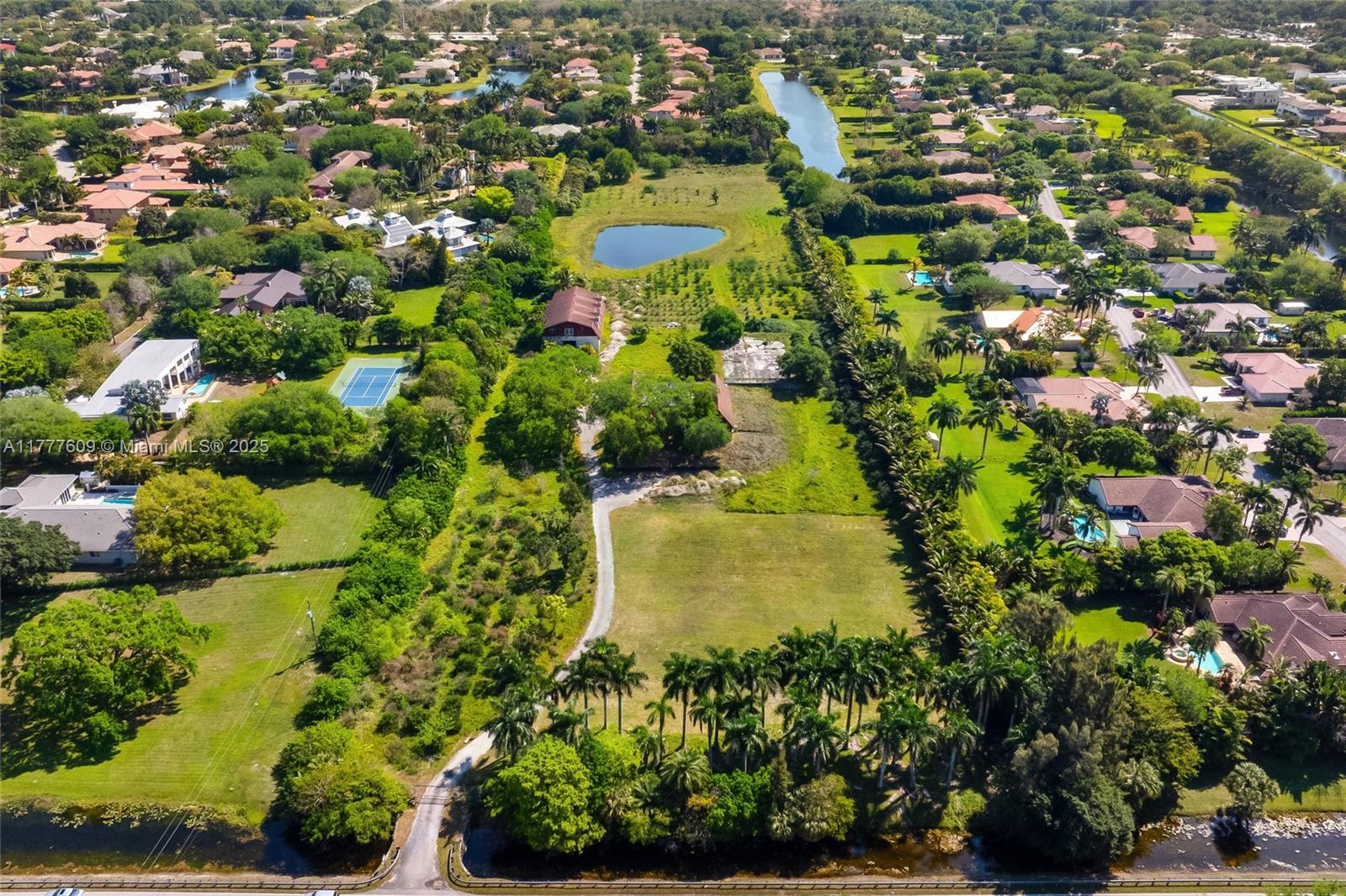 Davie, Florida, 33330, United States, 4 Bedrooms Bedrooms, ,5 BathroomsBathrooms,Residential,For Sale,1761896