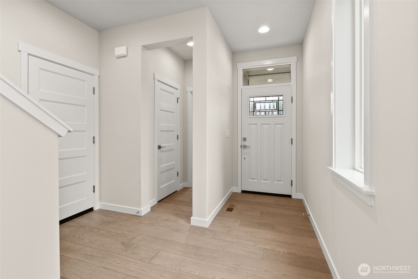 Tumwater, Washington, 98512, United States, 4 Bedrooms Bedrooms, ,3 BathroomsBathrooms,Residential,For Sale,1897301