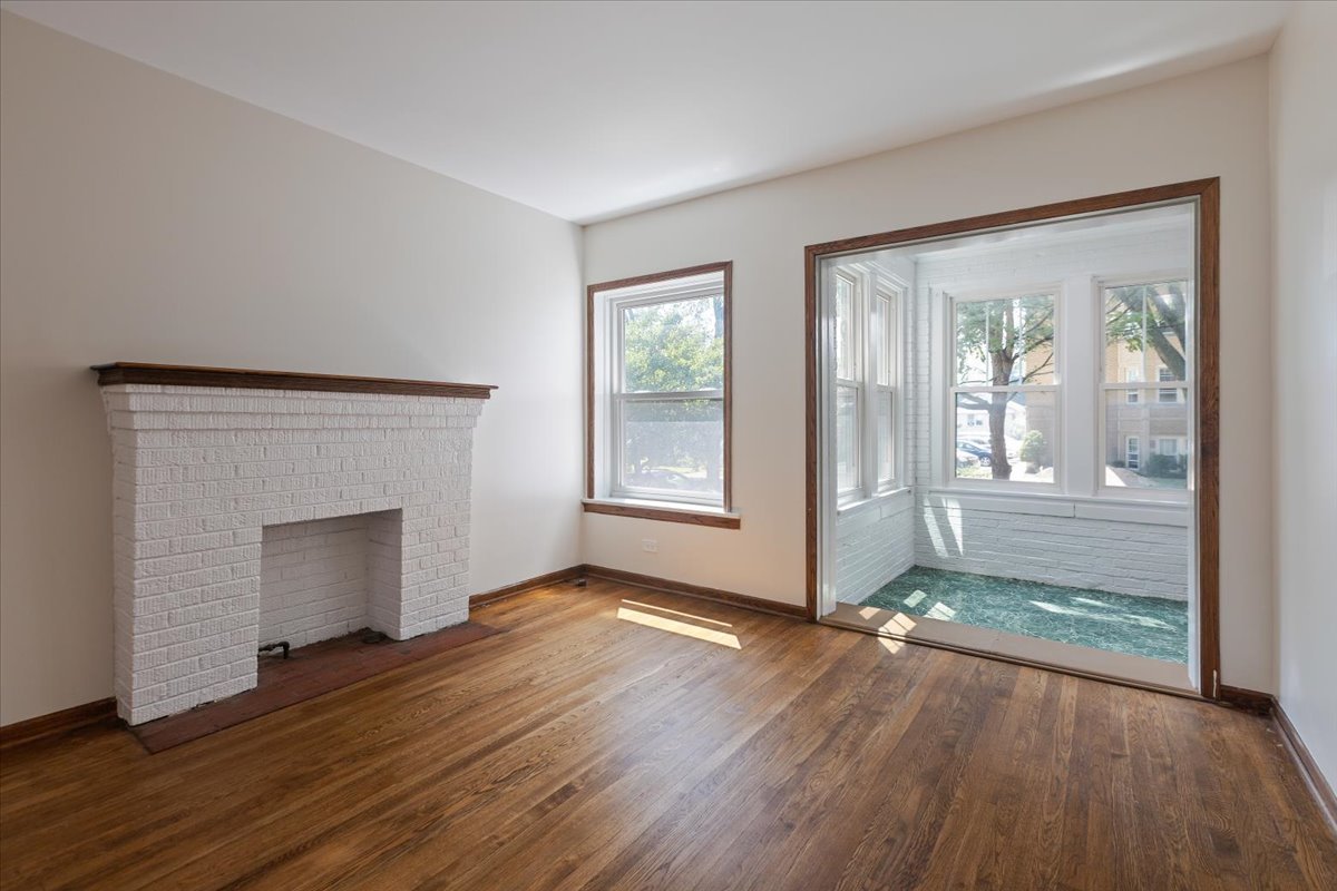 Evanston, Illinois, 60202, United States, 4 Bedrooms Bedrooms, ,Residential,For Sale,1923583