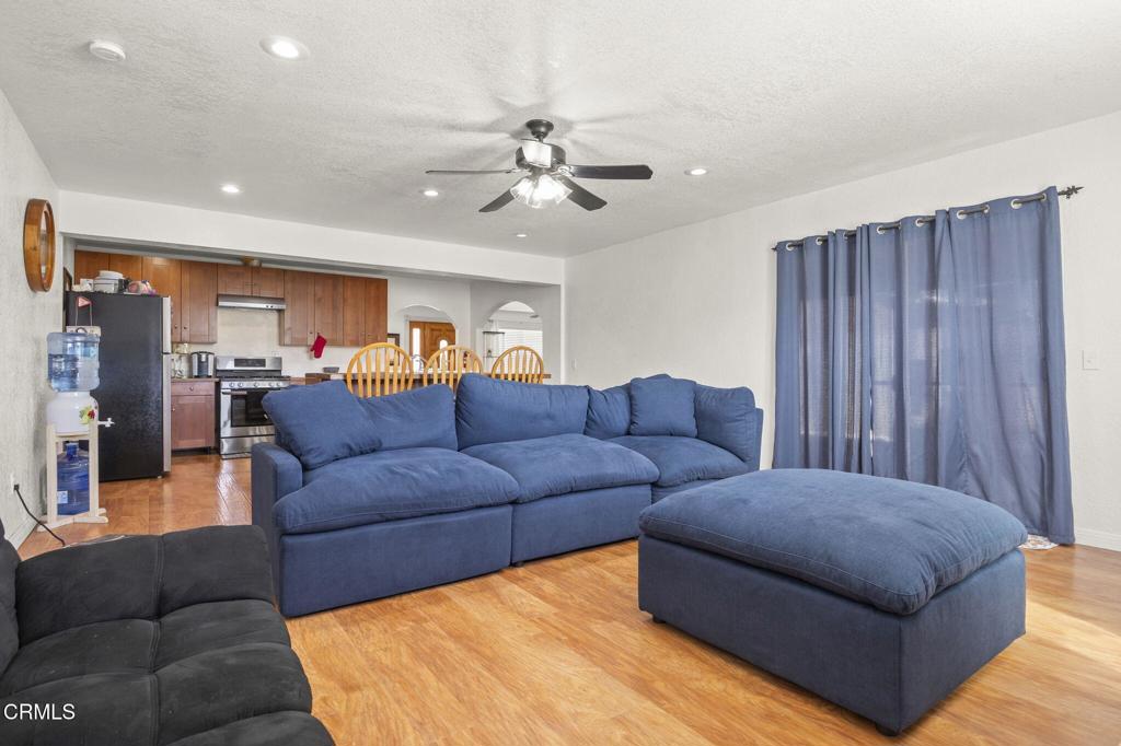 Fillmore, California, 93015, United States, 4 Bedrooms Bedrooms, ,3 BathroomsBathrooms,Residential,For Sale,1869296