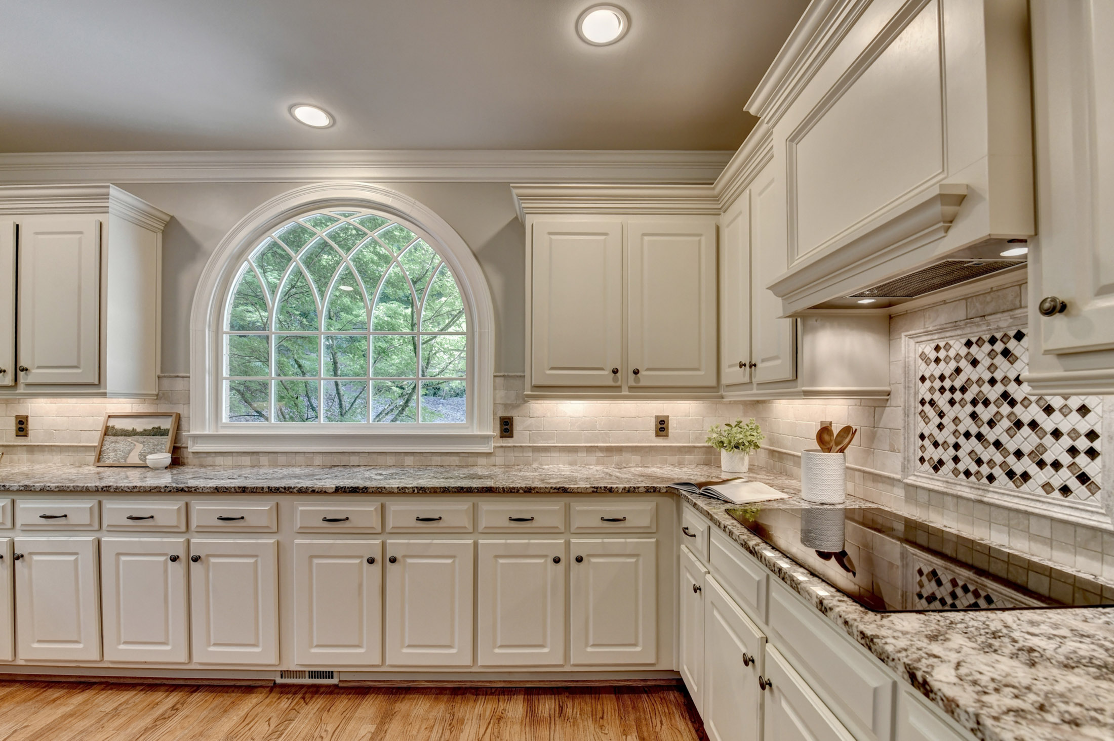  Beautifully Updated Brick Home in Alpharetta - 物件實景