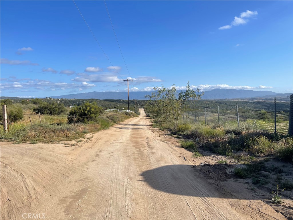 Hemet, California, 92544, United States, 4 Bedrooms Bedrooms, ,2 BathroomsBathrooms,Residential,For Sale,1923970