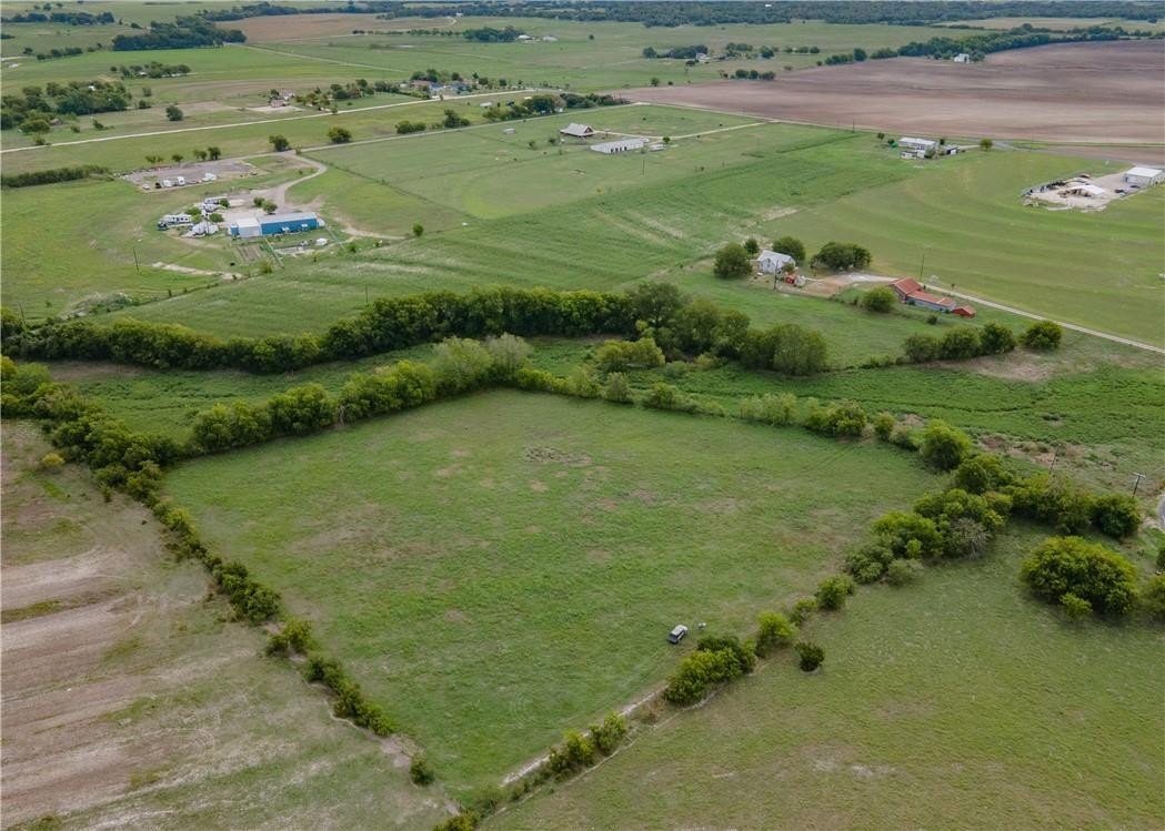 2201 County Road 311, Jarrell, Texas, 76537, United States, 2 Bedrooms Bedrooms, ,1 BathroomBathrooms,Residential,For Sale,2201 County Road 311,1155432