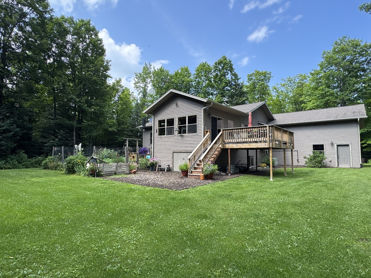 Mercer, Wisconsin, 54547, United States, 32 Bedrooms Bedrooms, ,1 BathroomBathrooms,Residential,For Sale,1872742