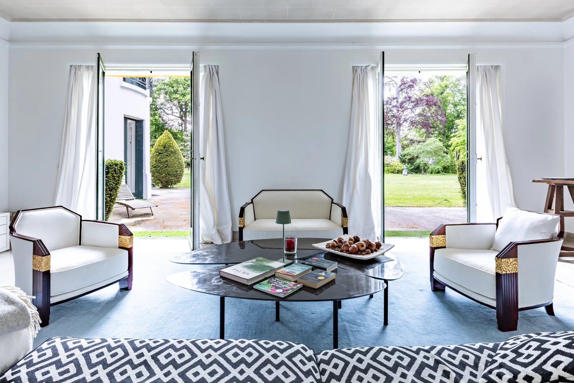 Marnes-la-Coquette, Île-de-France, 92430, FR, ,Residential,For Sale,1838413