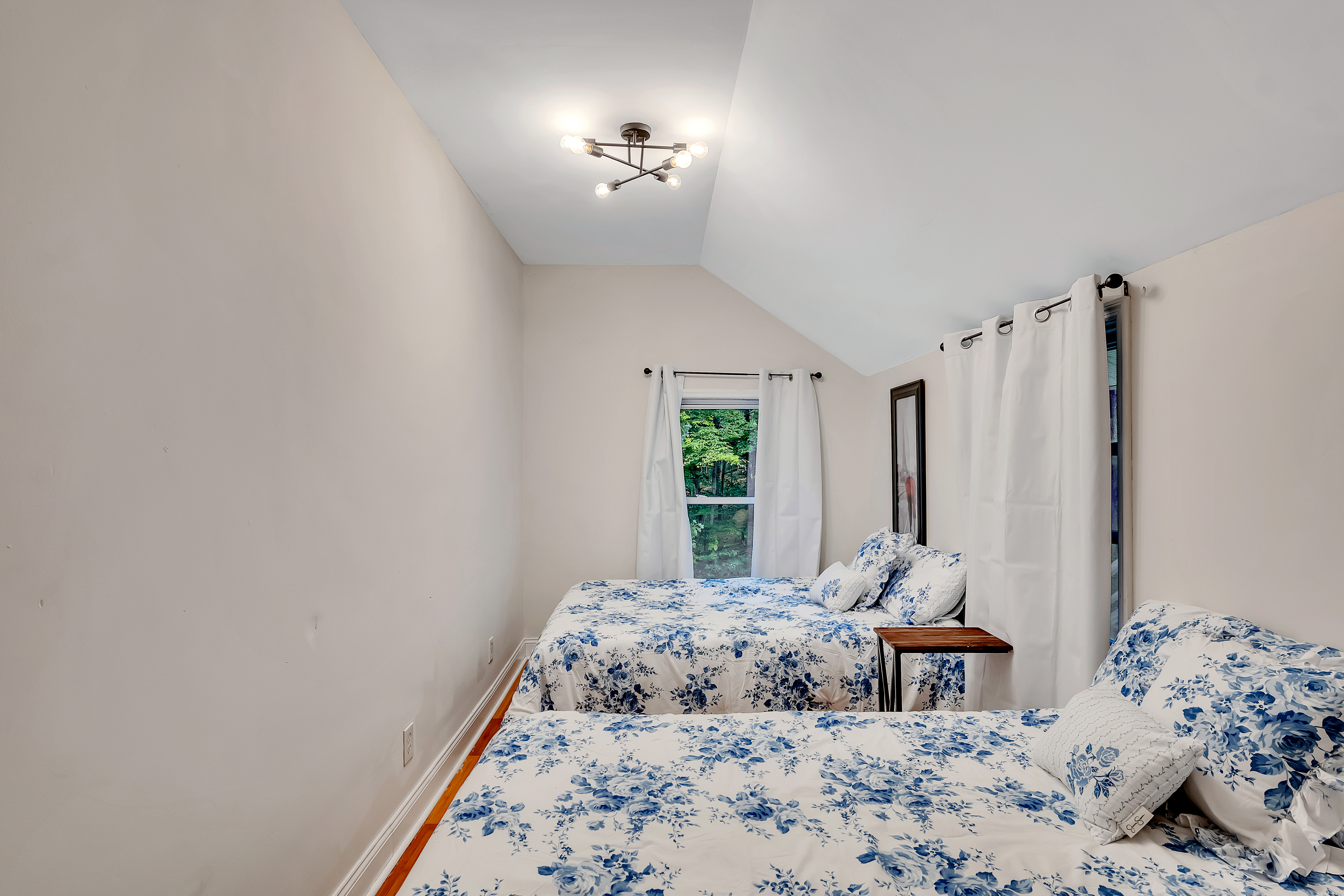  46 Seneca Road, Sand Lake, NY, 12196 - 物件實景