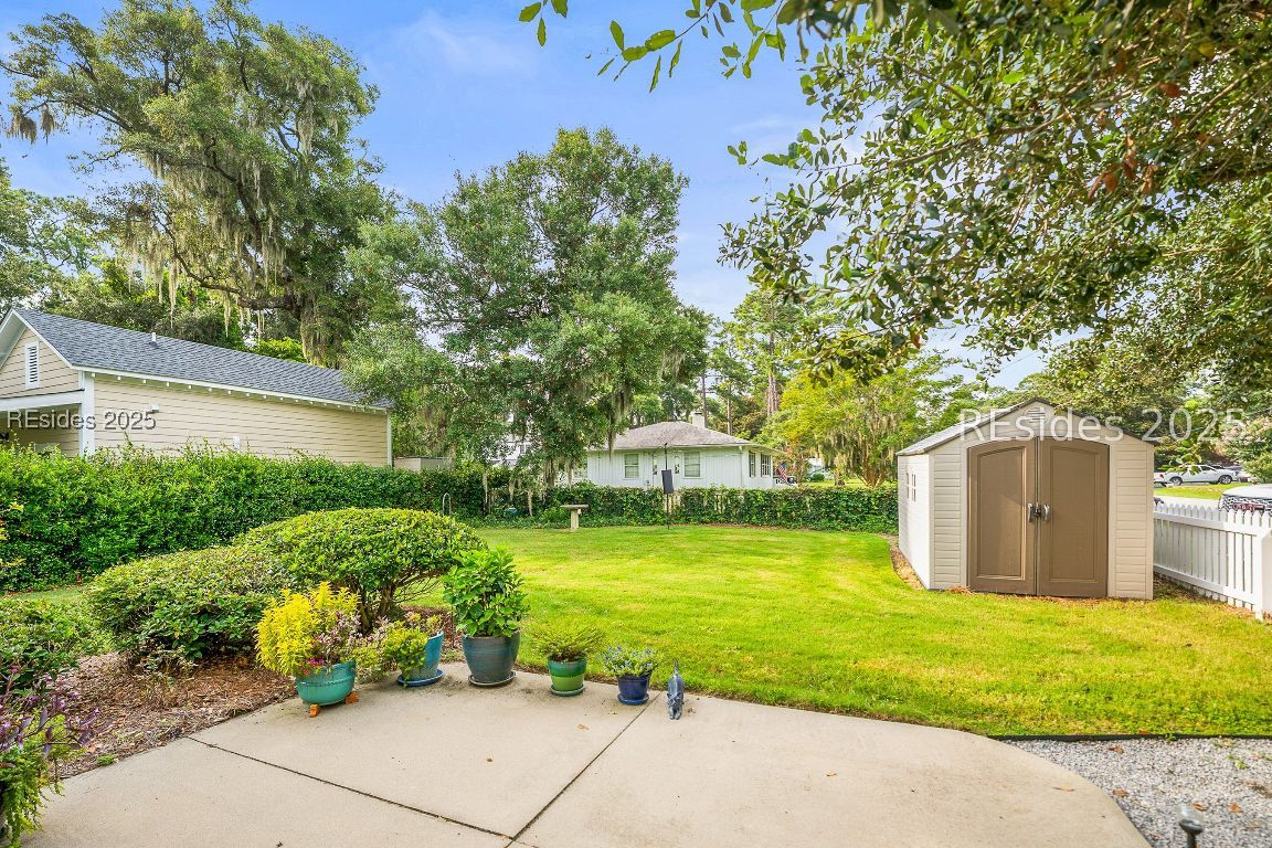 Beaufort, South Carolina, 29902, United States, 3 Bedrooms Bedrooms, ,Residential,For Sale,1906126