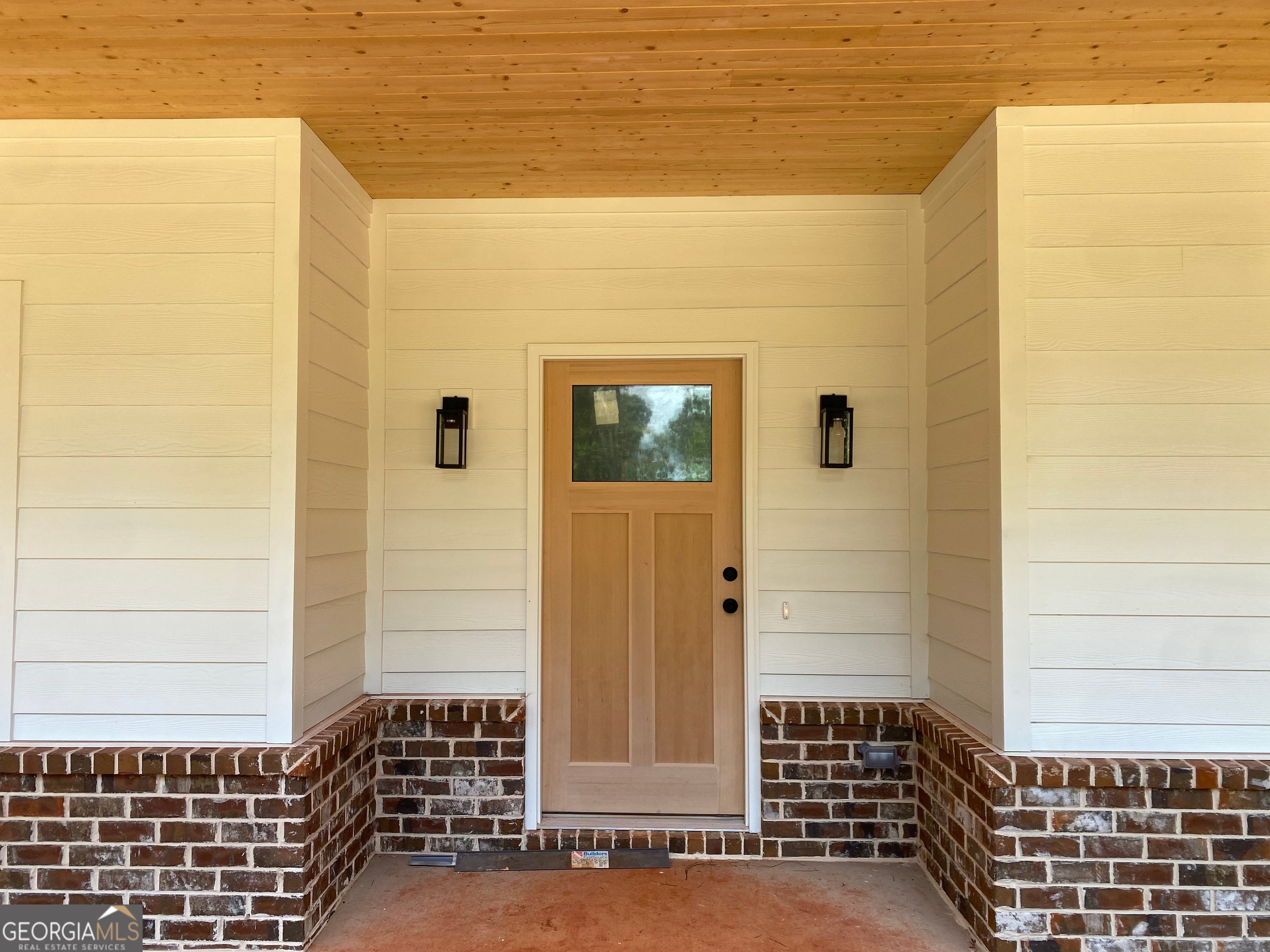 Forsyth, Georgia, 31029, United States, 4 Bedrooms Bedrooms, ,3 BathroomsBathrooms,Residential,For Sale,1922681